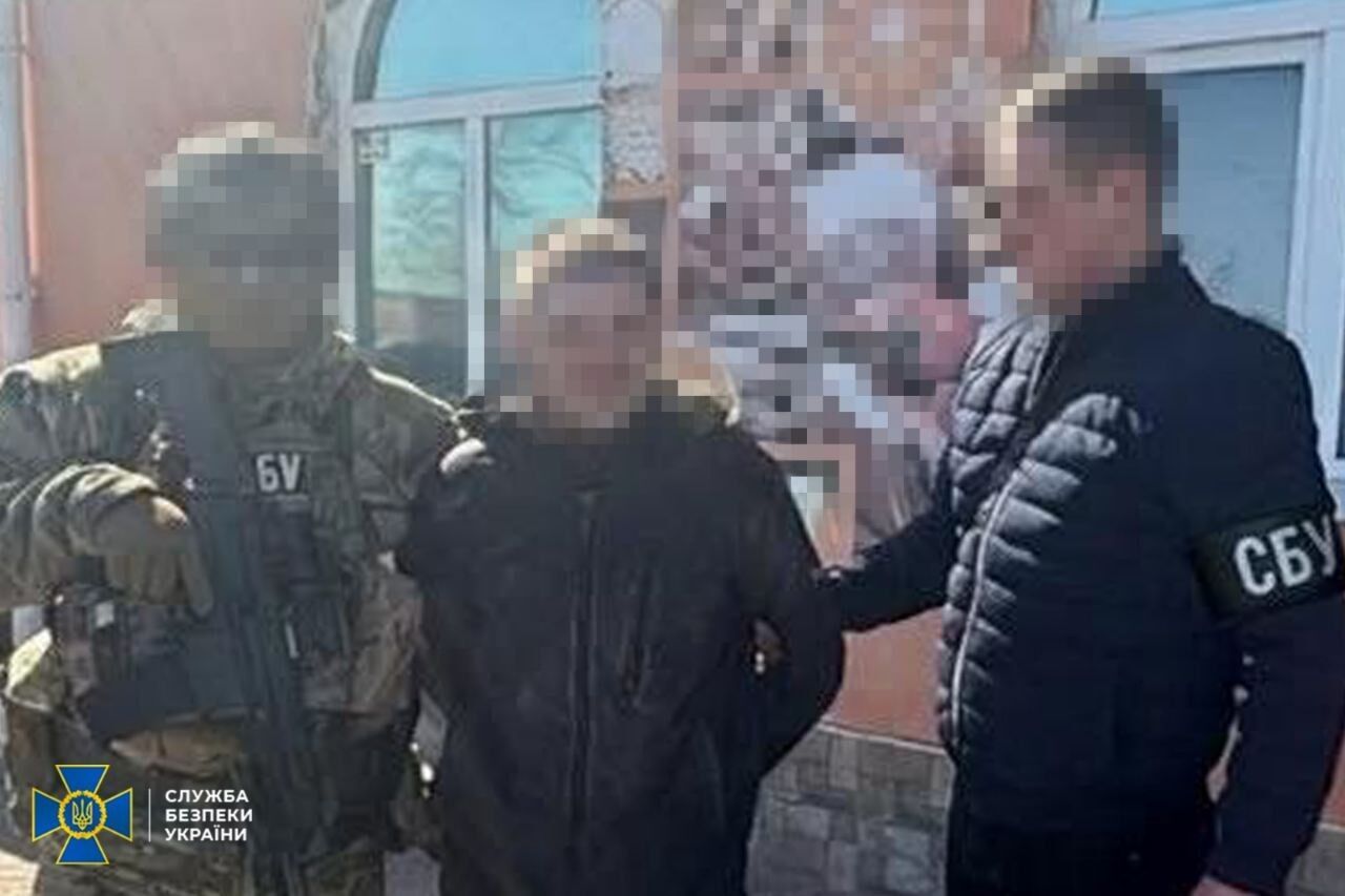 Дезертири та рецидивісти продавали ''трофейну'' зброю, – СБУ