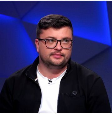 Генадій Новіков