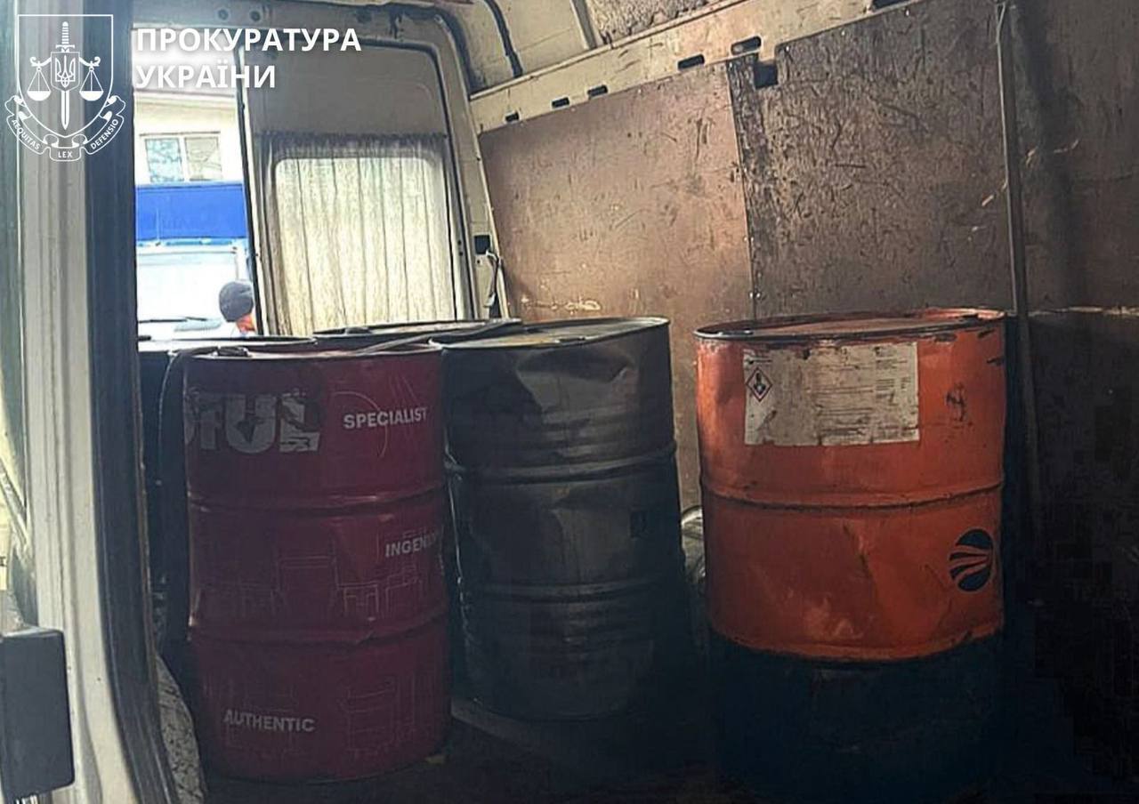 В военной части разоблачили схему хищения почти 20 тыс. литров горючего