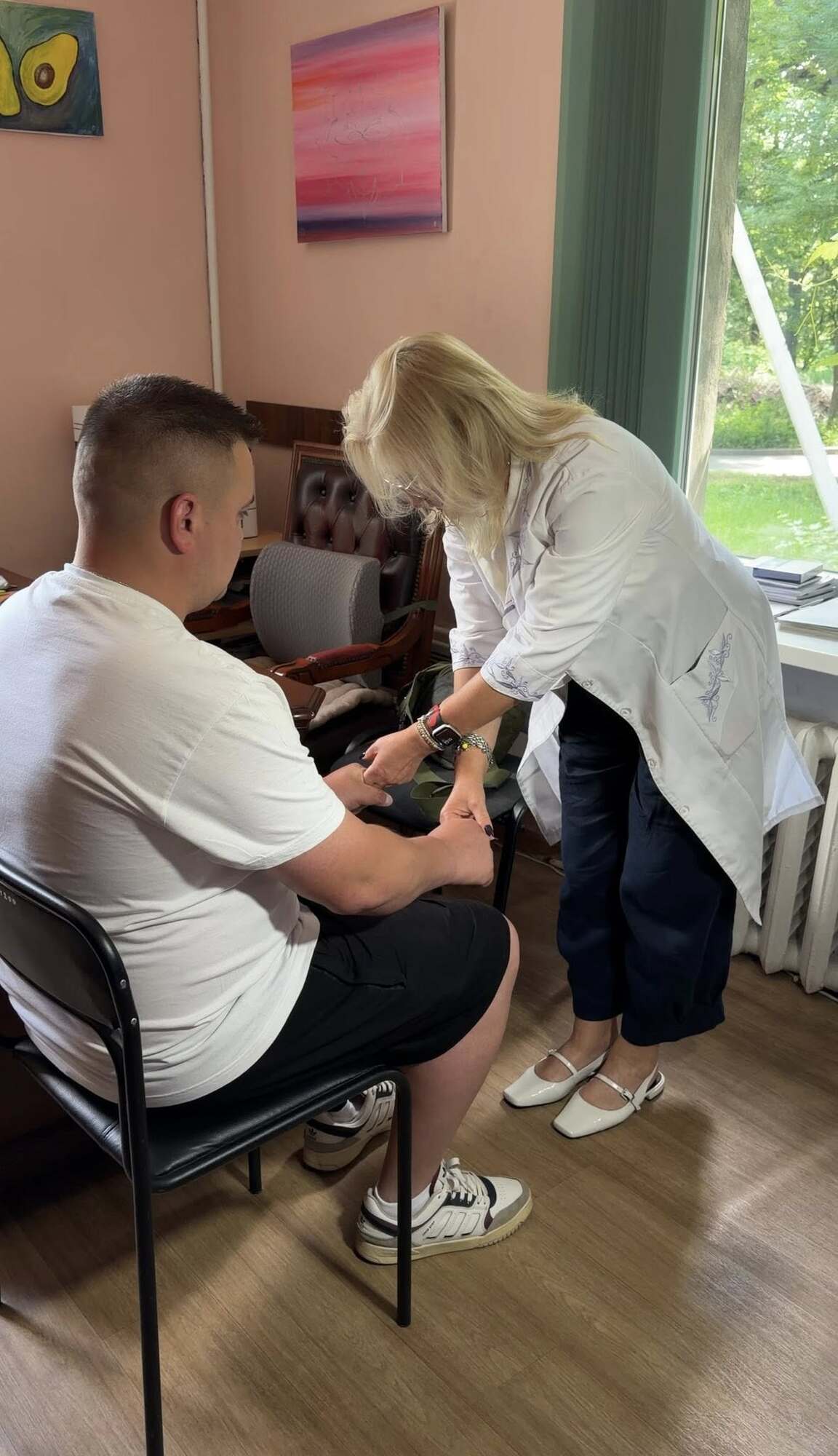 В Виннице впервые в Украине пациенты получили лекарства на основе медицинского каннабиса