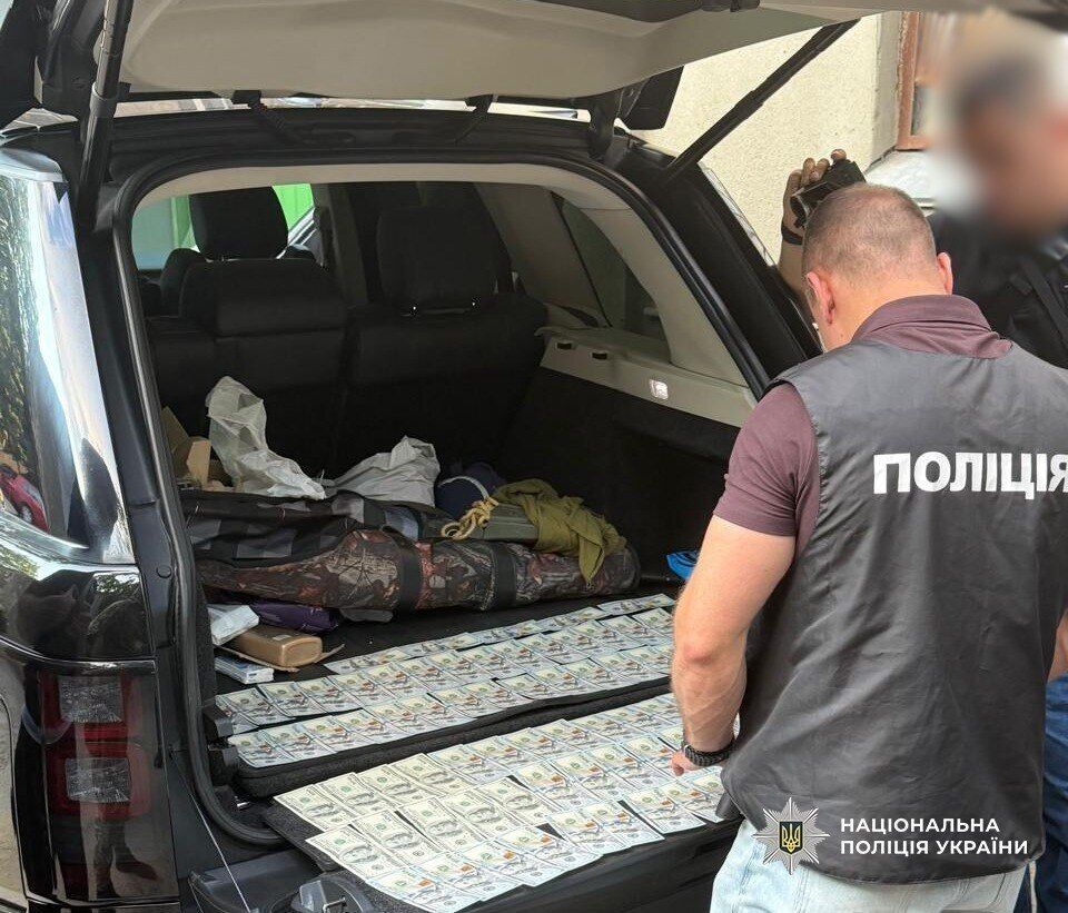 6 тысяч долларов за снятие с розыска ТЦК: в Одесской области разоблачили военного чиновника