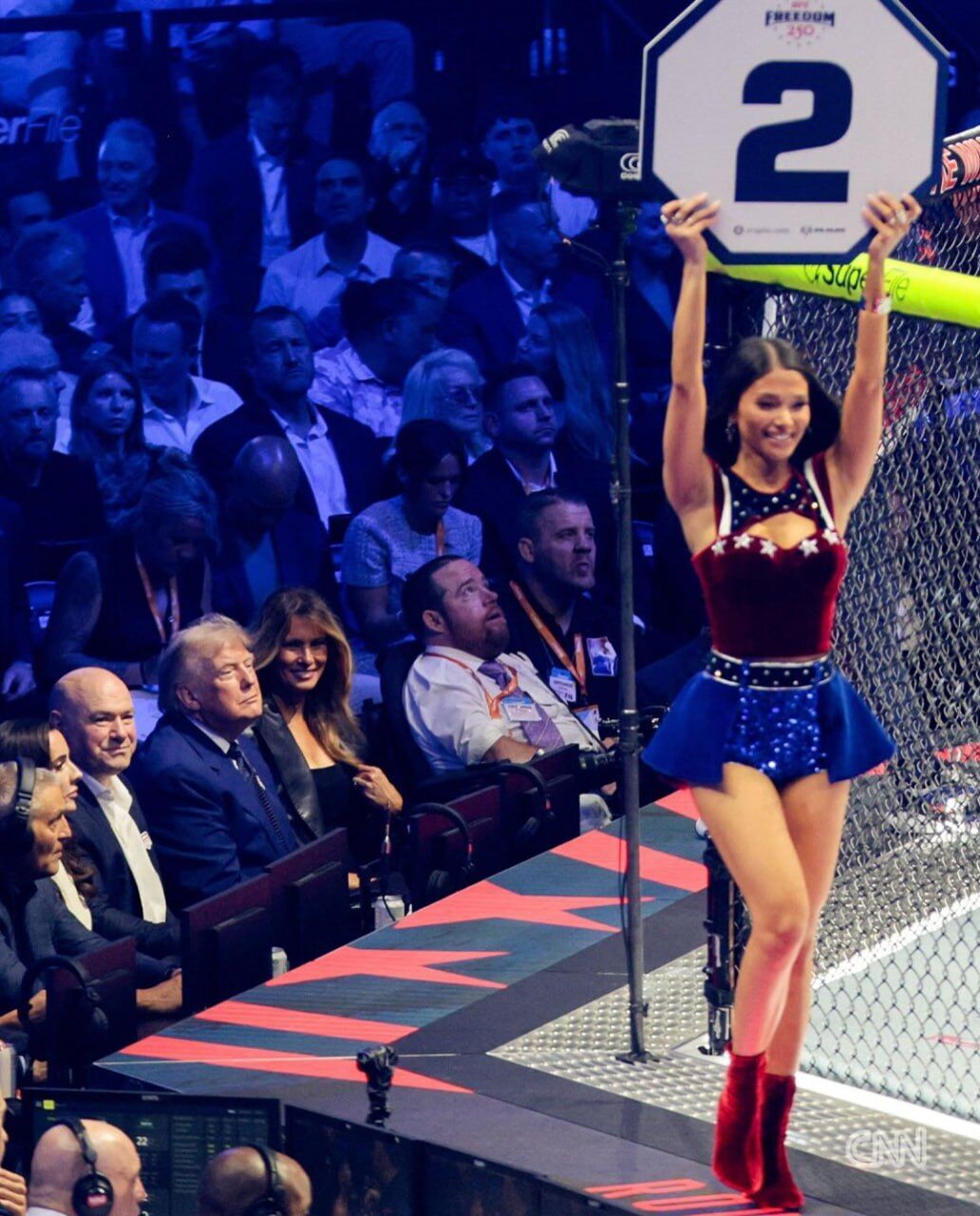Трамп відсвяткував 80-річчя UFC-шоу просто на території Білого дому