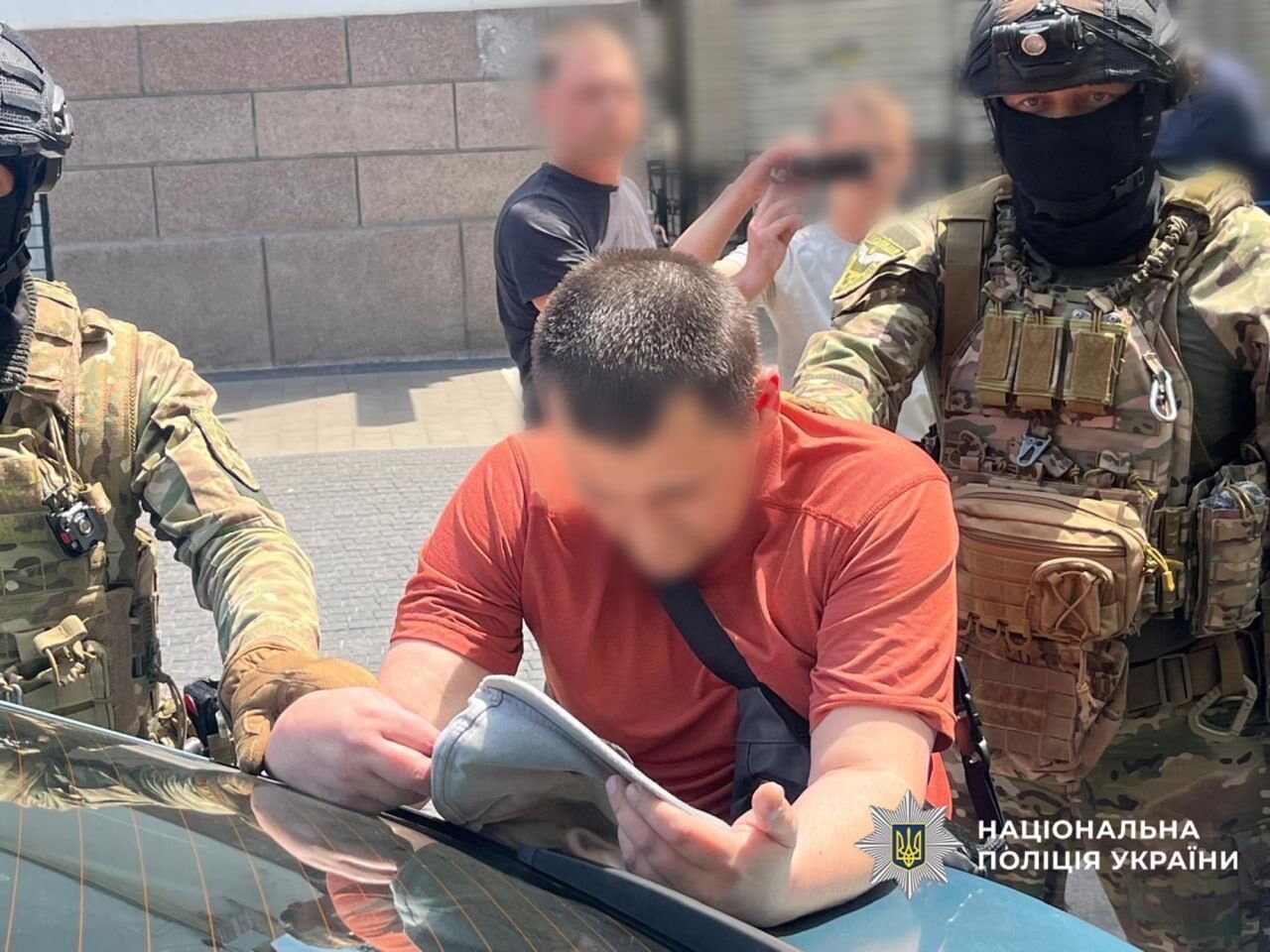 Операция ''РУБИКОН'': Нацполиция провела второй этап масштабной антинаркотической спецоперации
