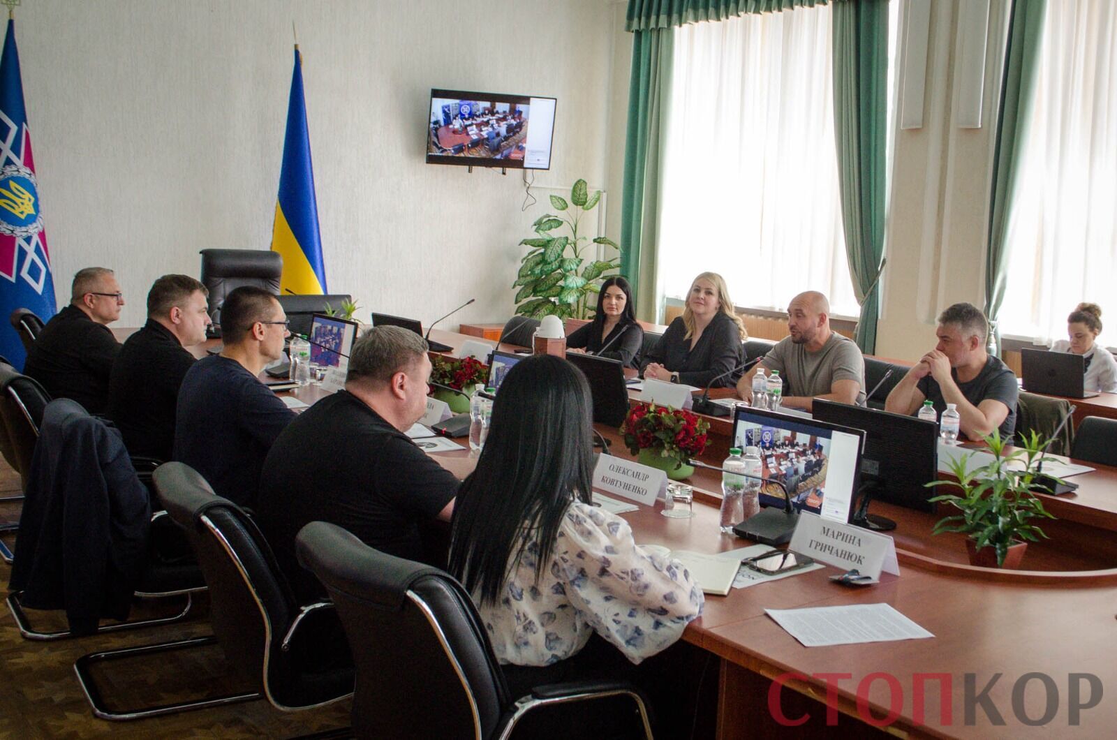 Докладчики и участники совещания