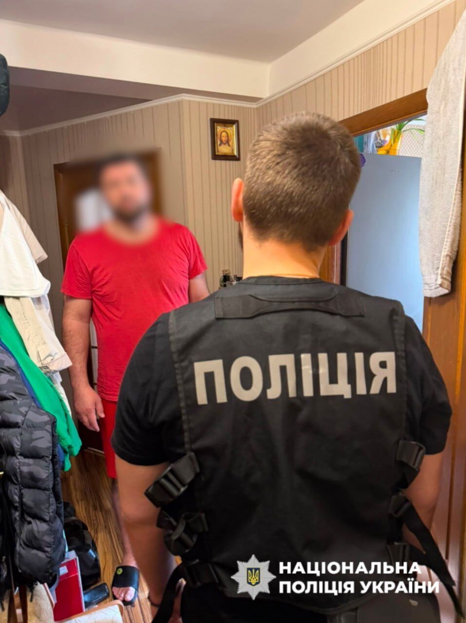 Ексміністру культури оголосили підозру у справі про незаконний виїзд чоловіків за кордон через ''музичні турне''