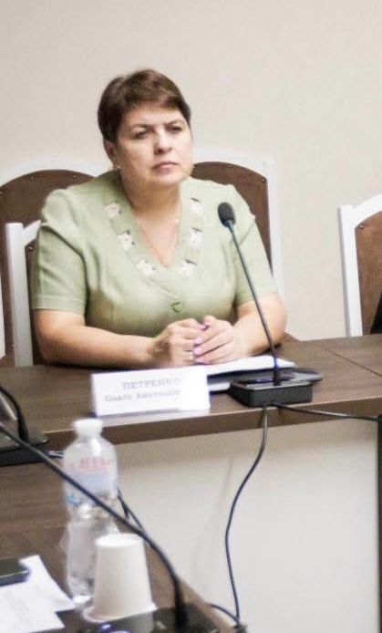 Про Ольгу Петренко