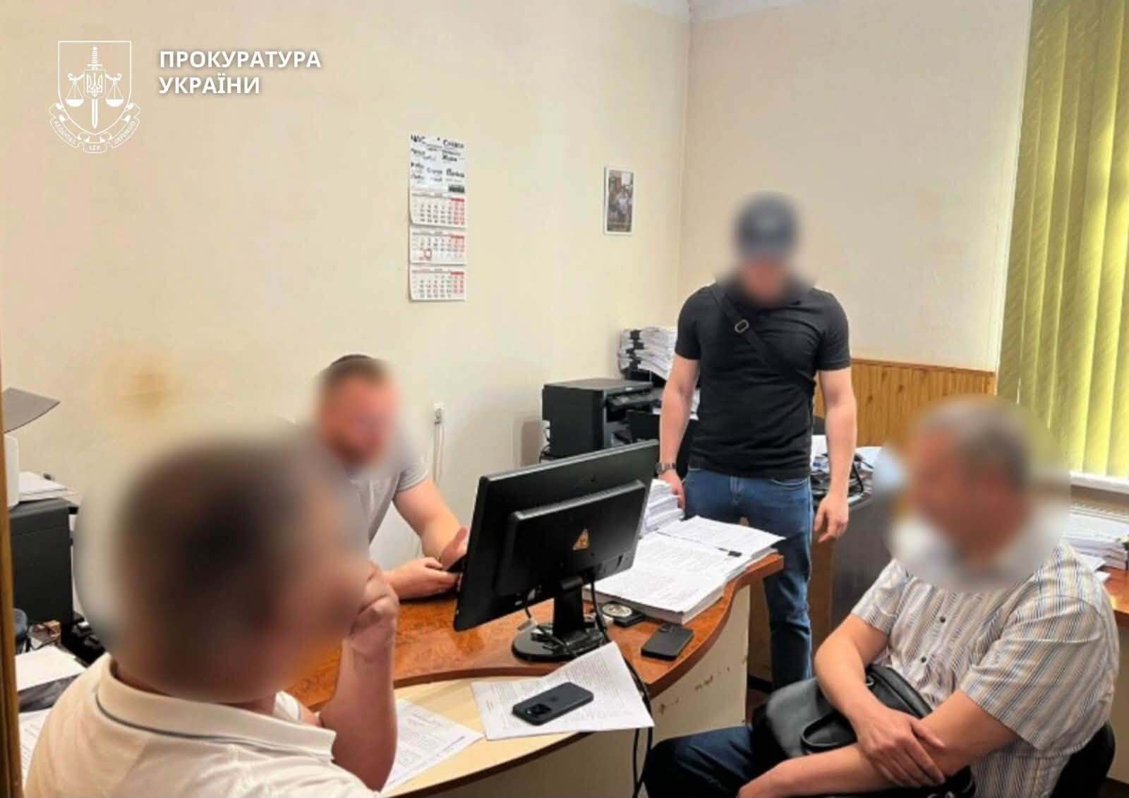 Франковские чиновники снова под подозрением по делу о взятках