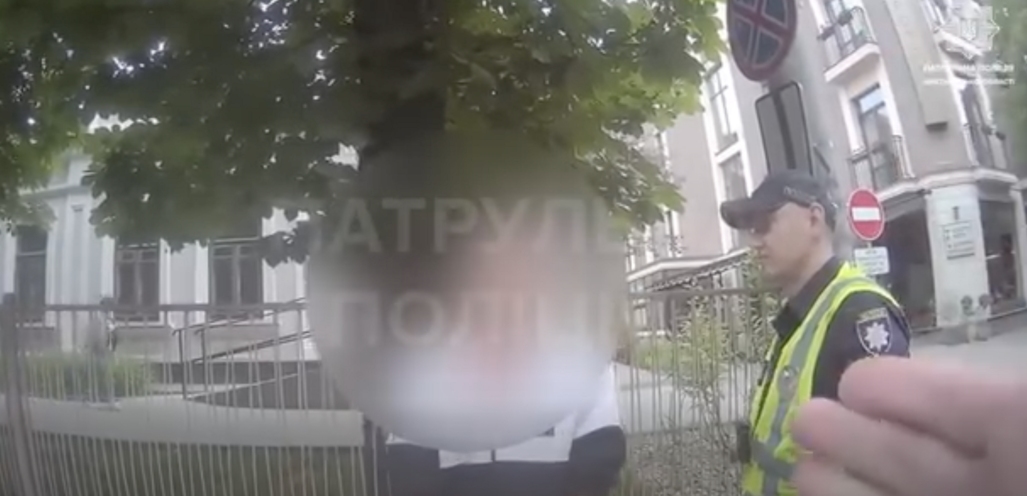 Розшуканий дезертир втік із ''швидкої'' після затримання у Хмельницькому