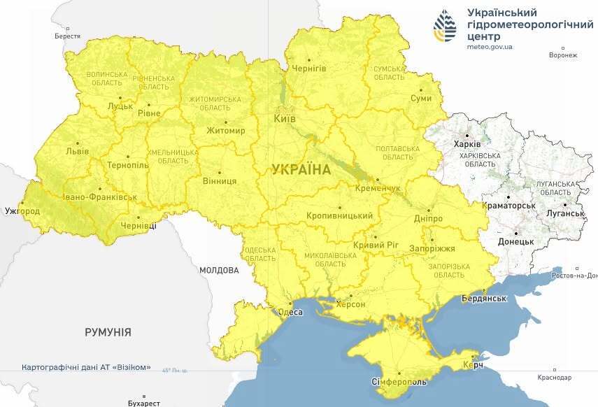 Синоптики объявили штормовое предупреждение в Украине - грозы, шквалы и град