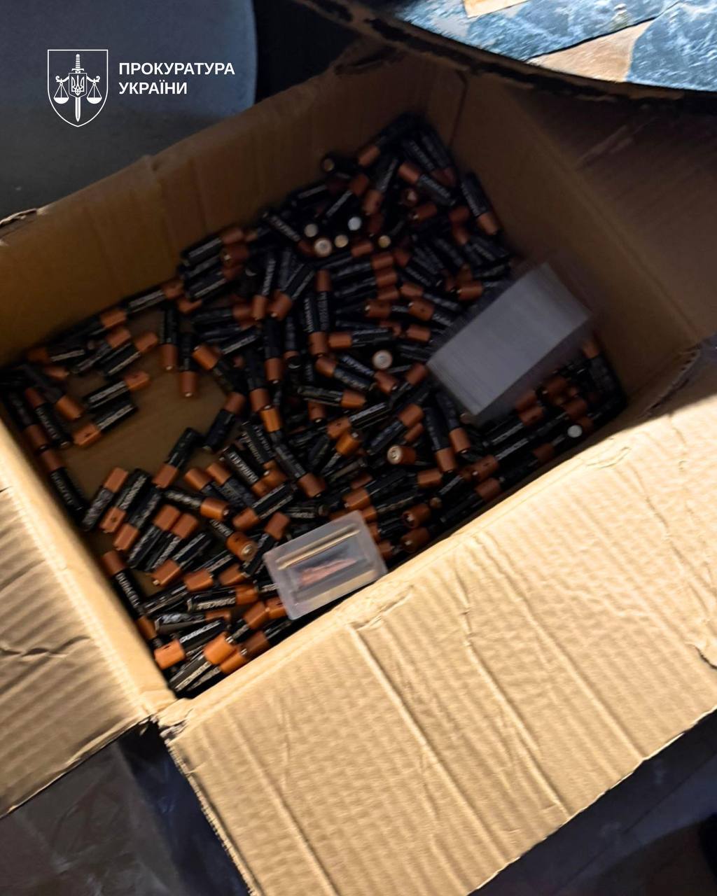 На Львівщині виготовляли підроблені батарейки DURACELL: збитки перевищили 5 млн грн