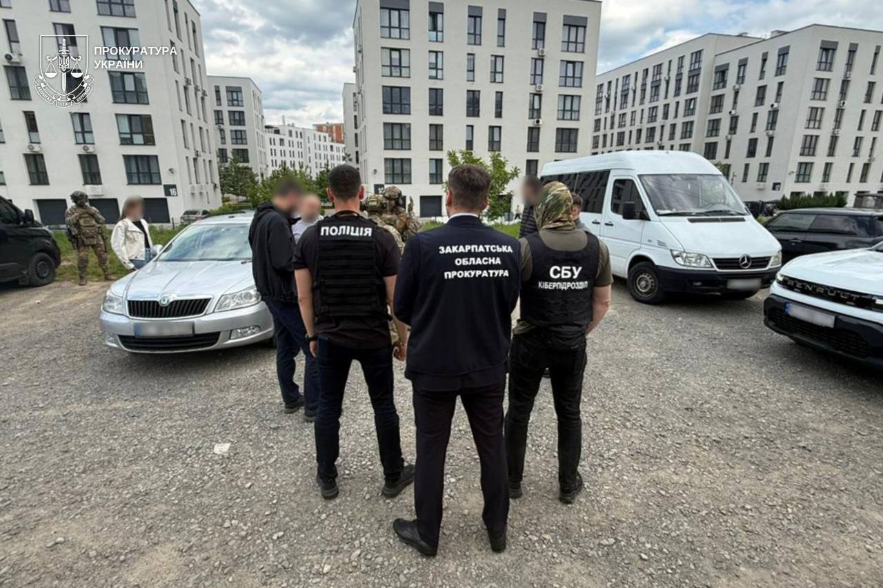 На Закарпатье за 25 тысяч долларов оформляли ''работу'' во избежание мобилизации