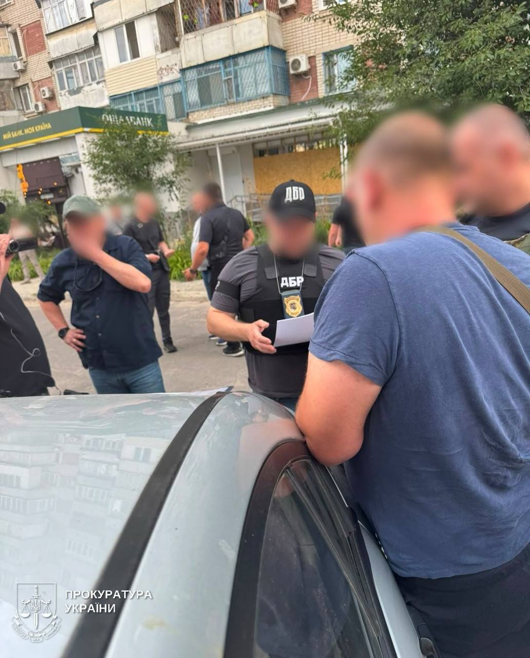 Обещали ''решить вопрос'' с ВЛК за $7000: в Херсонской области сообщили о подозрении двум военным