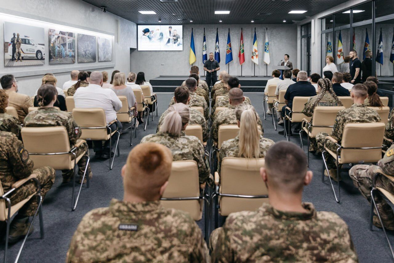 Иван Выговский отметил медиков системы МВД по случаю профессионального праздника