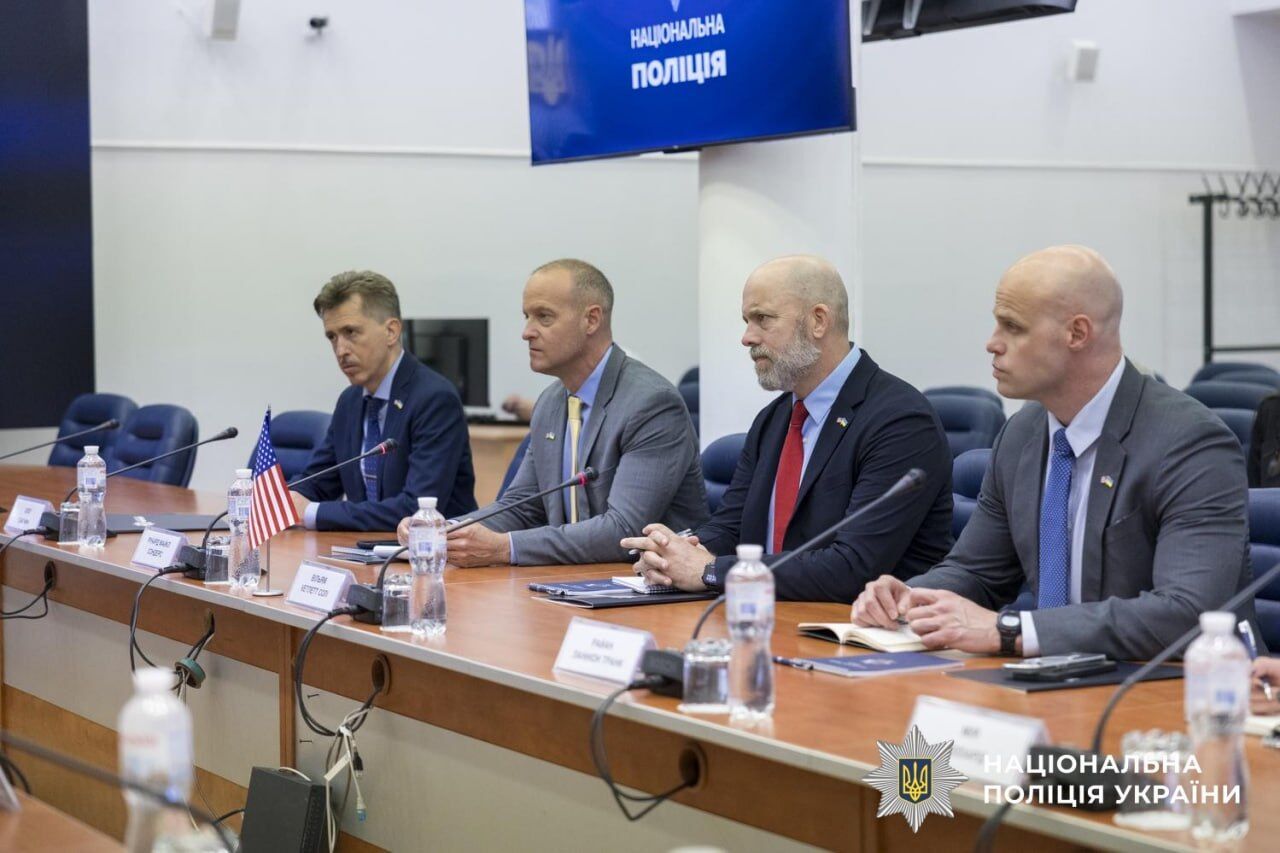 Нацполиция и США усиливают сотрудничество: в приоритете – борьба с киберпреступностью и незаконным оборотом оружия