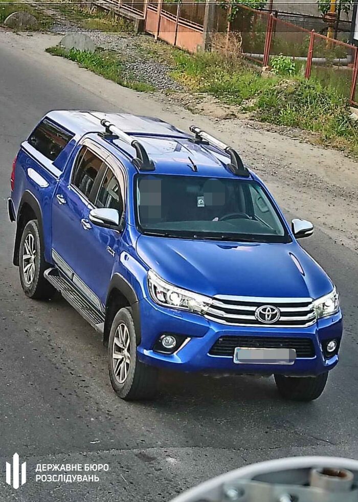 ''Забыл'' о квартире, доме и Toyota: лесничий-миллионер из Закарпатья оказался в центре громкого скандала