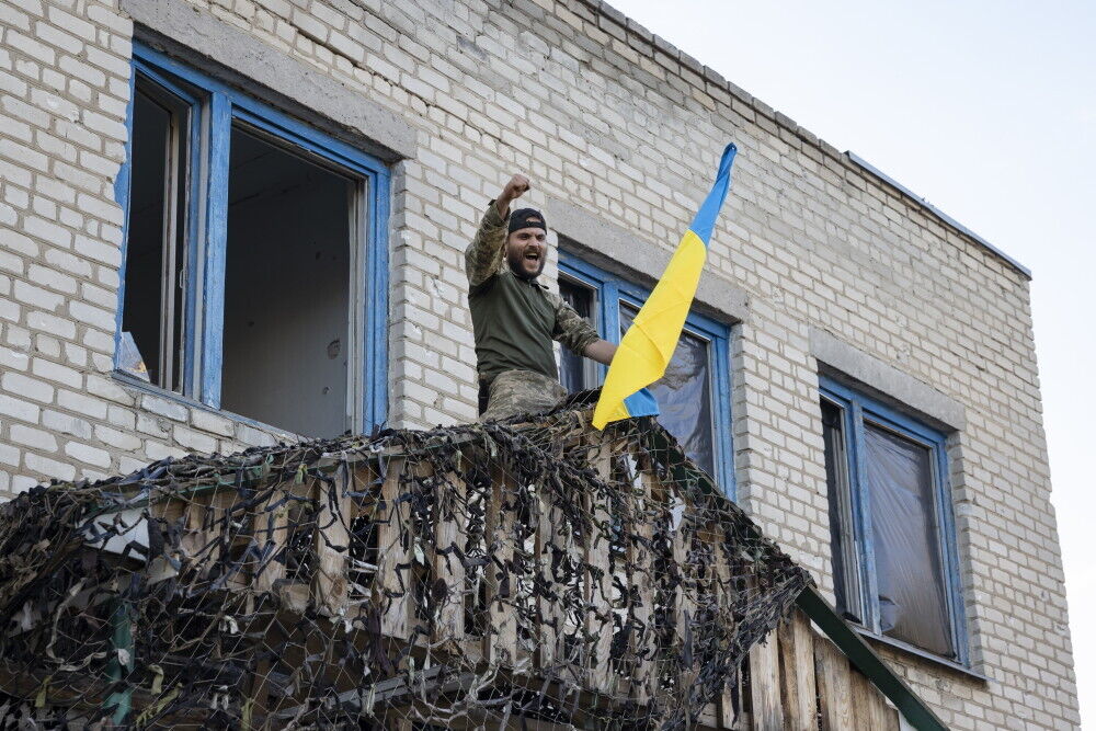 День Державного Прапора України: як синьо-жовтий стяг став символом свободи та боротьби