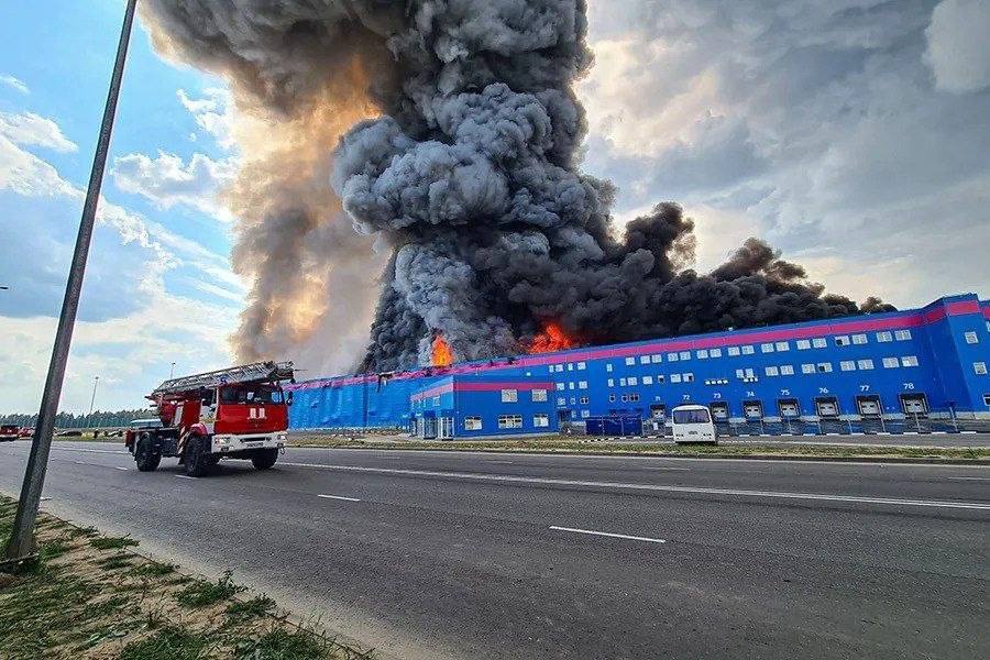 Атака на логистику: в россии поразили три объекта Ozon