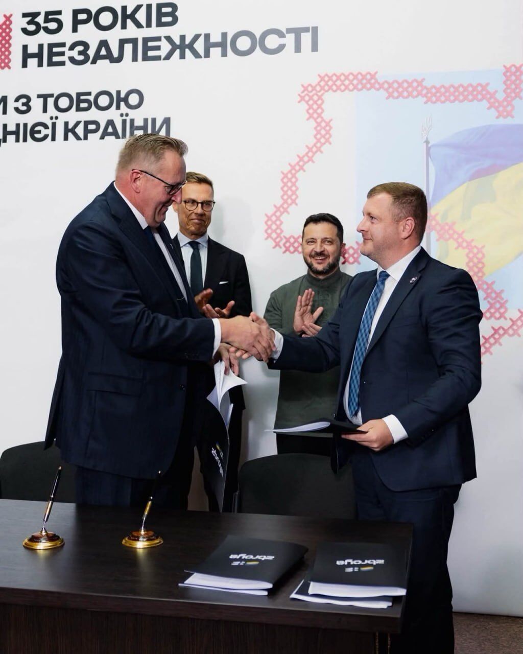 Украина и Финляндия запускают совместное производство беспилотников и роботизированных комплексов