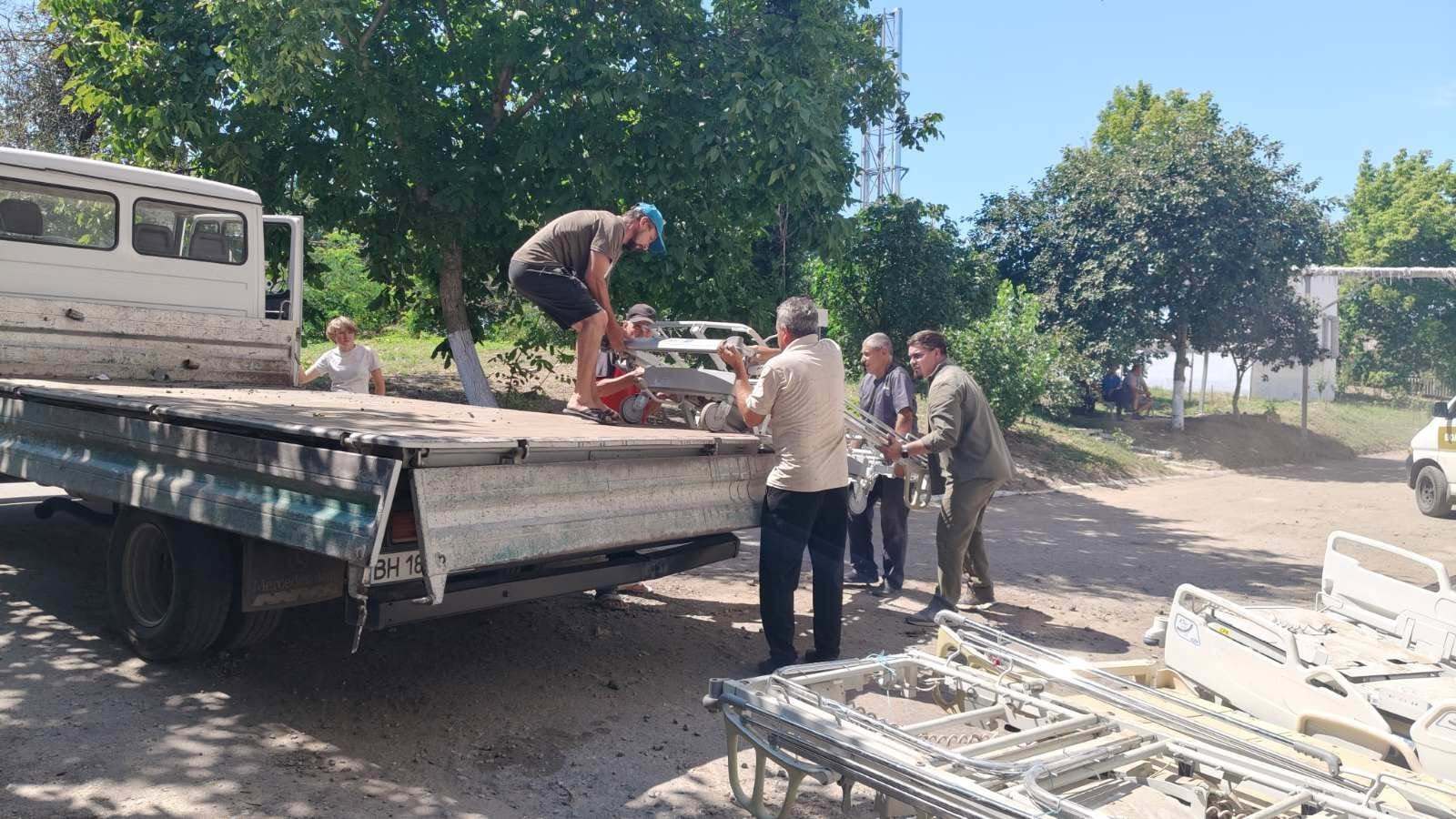 БФ ''Благородное дело'' с международными партнерами передали гуманитарную помощь в медучреждения Одесщины