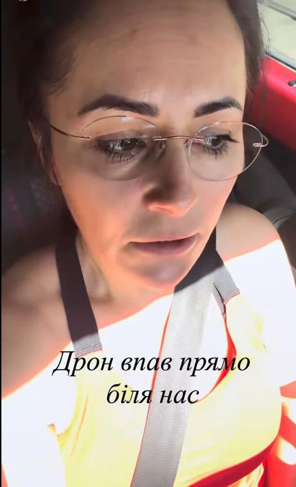 Русский дрон упал во дворе Даши Малаховой
