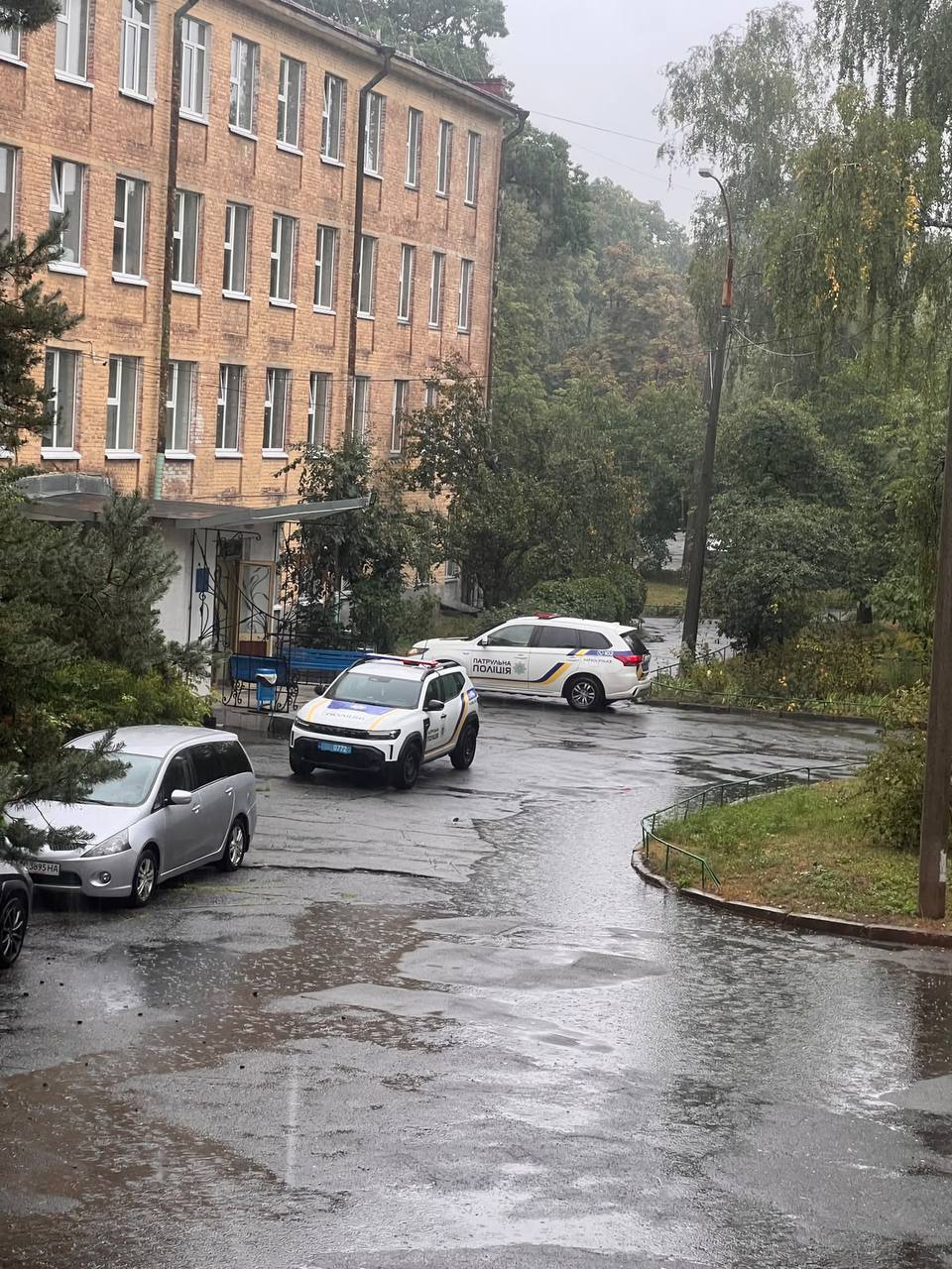 Поліція на місці подій