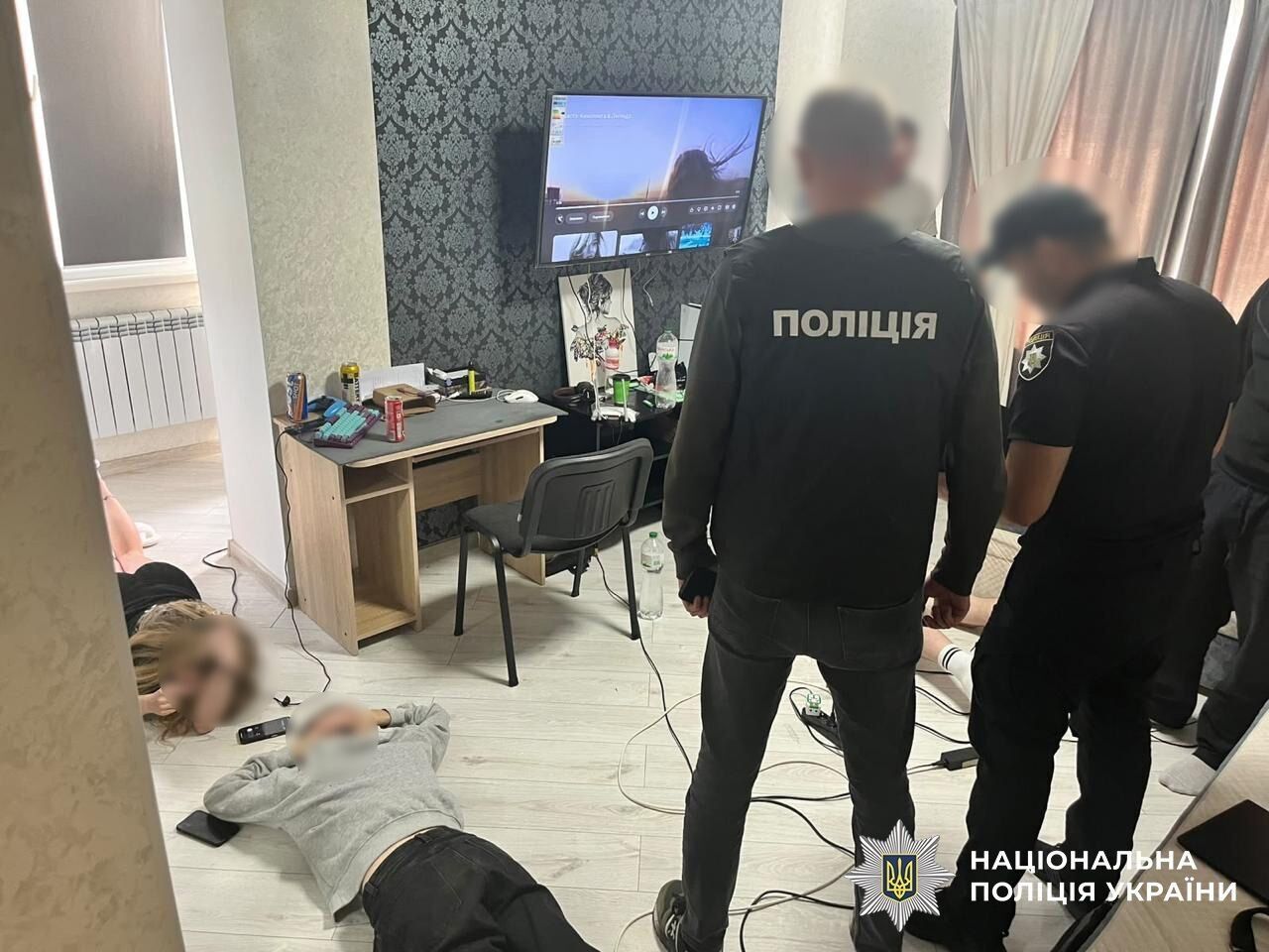 ''Банки'', госуслуги и сайты знакомств: в Винницкой области прекратили работу двух мошеннических колл-центров