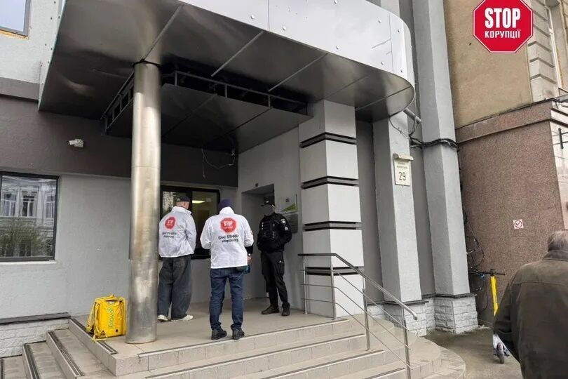 ВГО ''Стоп корупції'' підтримала законопроєкт Президента: шахрайські кол-центри мають дістати жорстку законодавчу відсіч