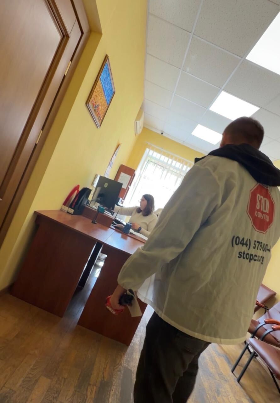 $500 ежемесячно за отсутствие проверок: в Киеве разоблачили схему вымогательства по агролесничеству