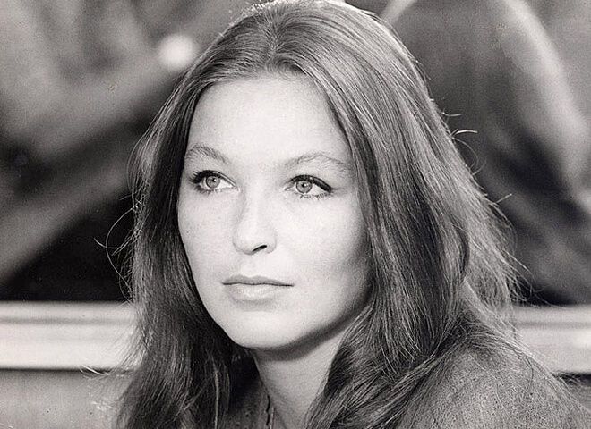 Марина Влади