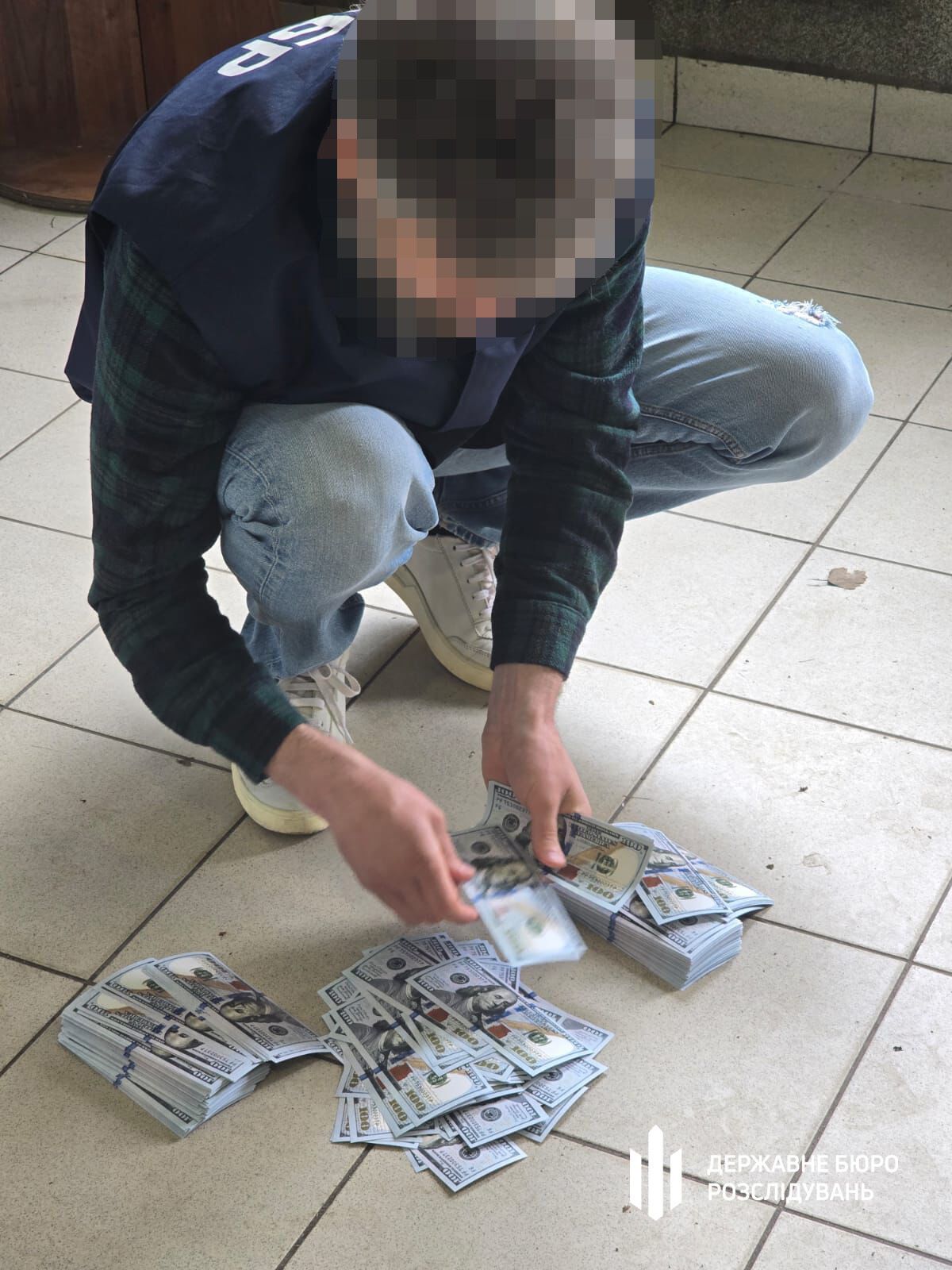 Более 17 тысяч патронов и мины: ГБР передало ''Азову'' изъятое оружие