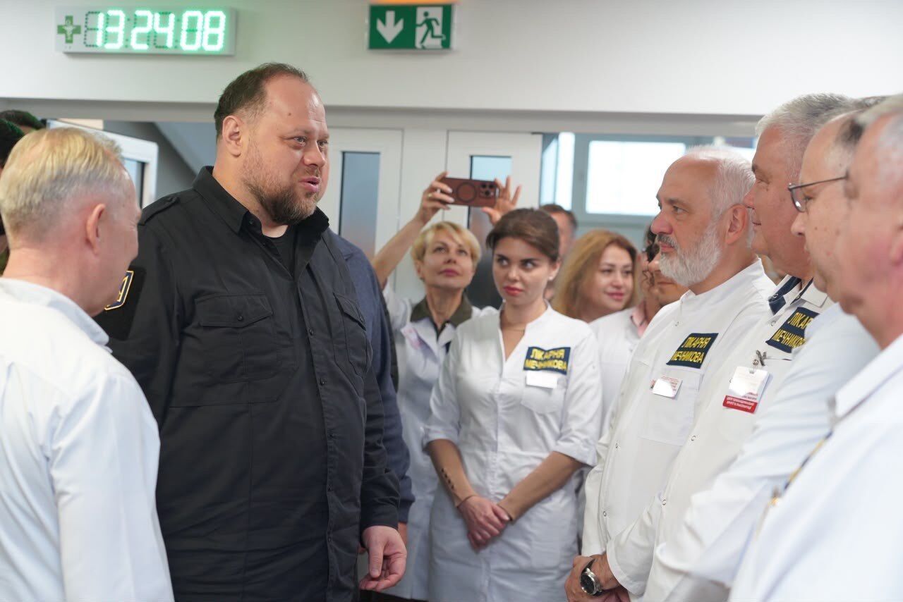 Миссия - спасать жизнь: 450 выездов на передовую Валерия Дубиля и БФ молодежной инициативы ''Надежда''
