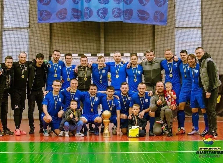 ''Мама, дай на машину'': судья из ''пленок'' НАБУ пользуется квартирой за миллионы и получил от матери почти 3 млн на авто