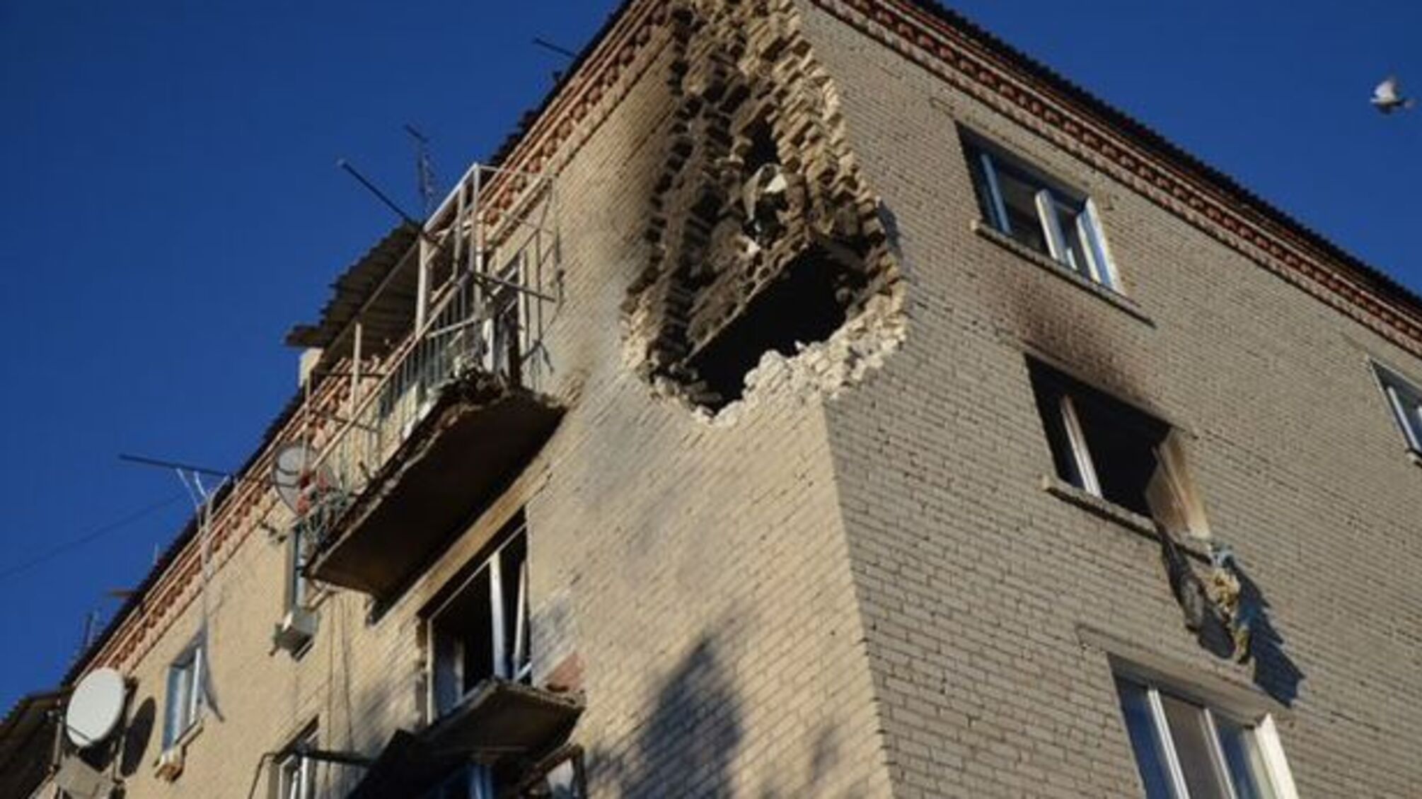 За ремонт будинків у Сватовому, пошкоджених артснарядами, переплатили 1 млн грн