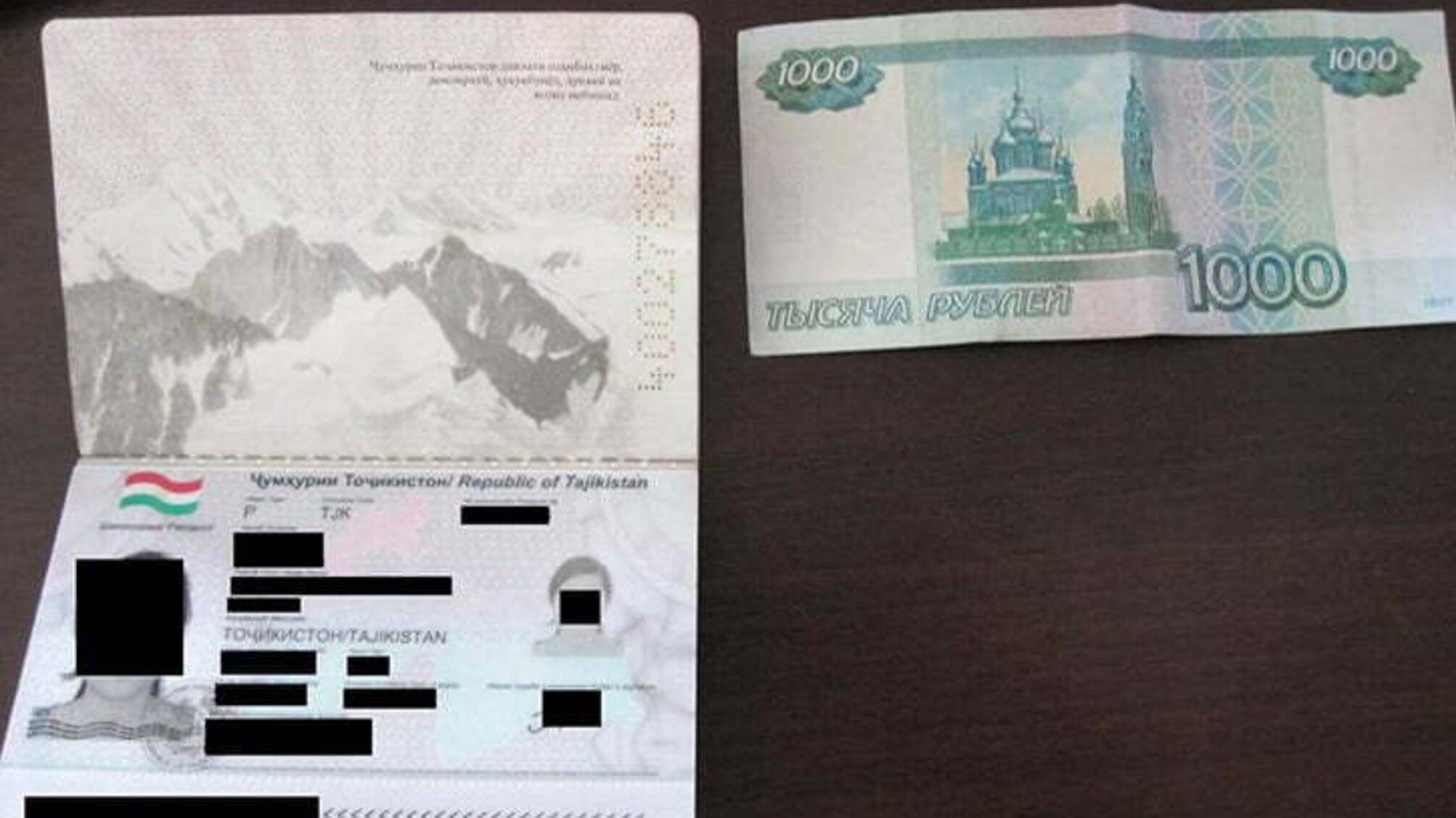 На Харківщині громадянка Таджикистану пропонувала хабар прикордонникам