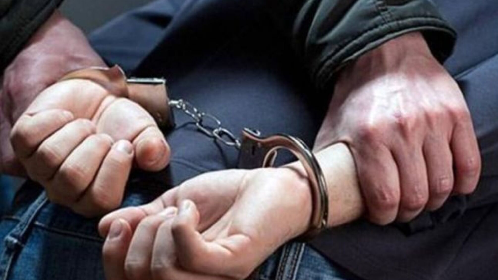 На Вінниччині арештували чиновника, який отримав 2 тис доларів хабара