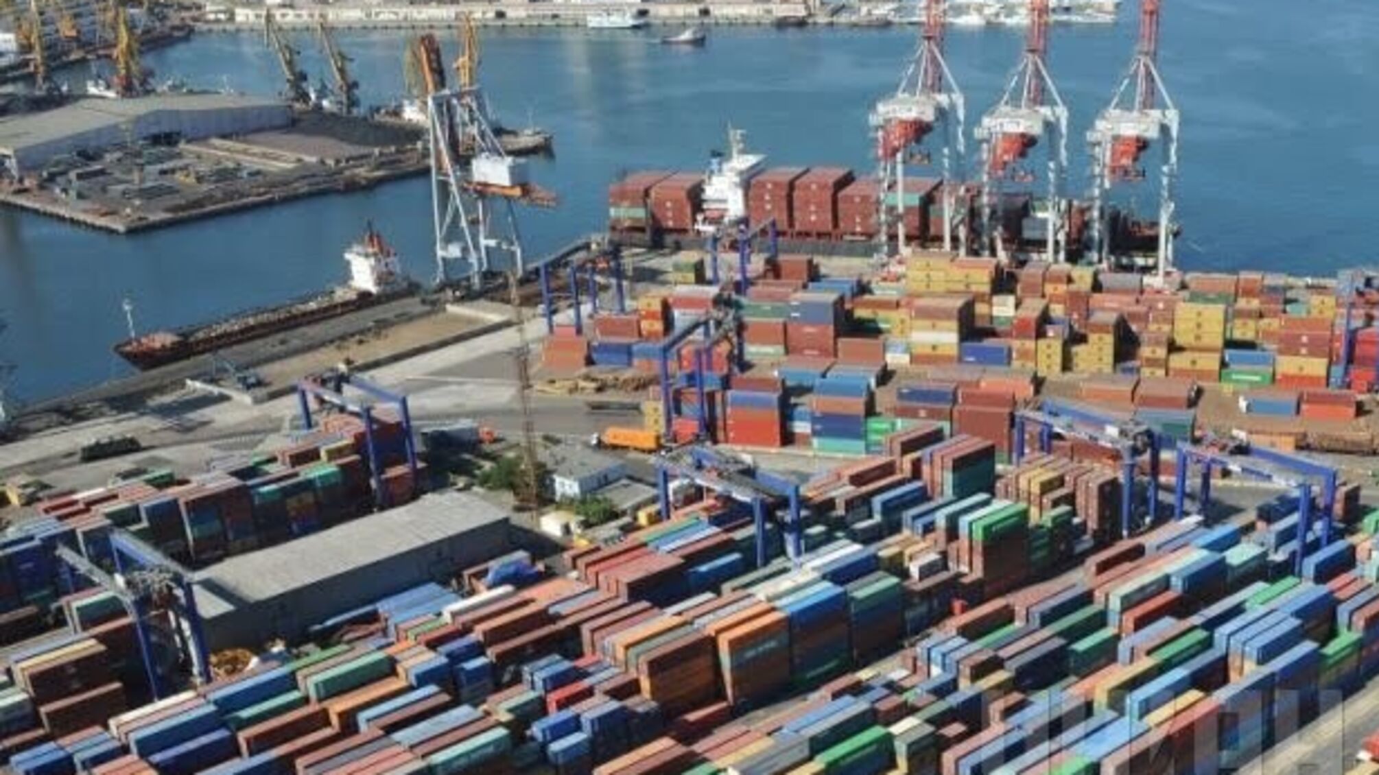 Міністерство інфраструктури України  продає активи  Одеського морського торгового порту  іноземній компанії