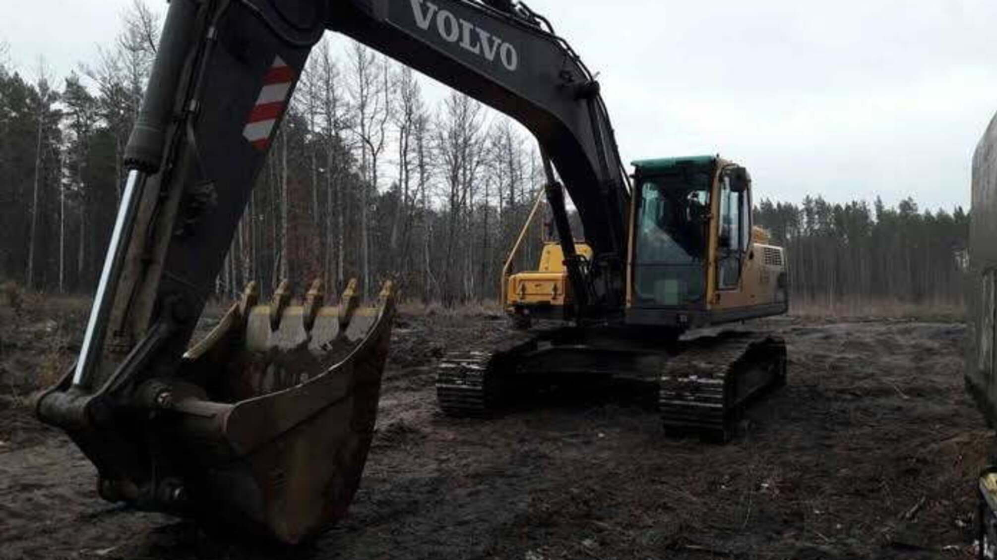На Житомирщині піщані браконьєри займалися незаконним видобутком копалин