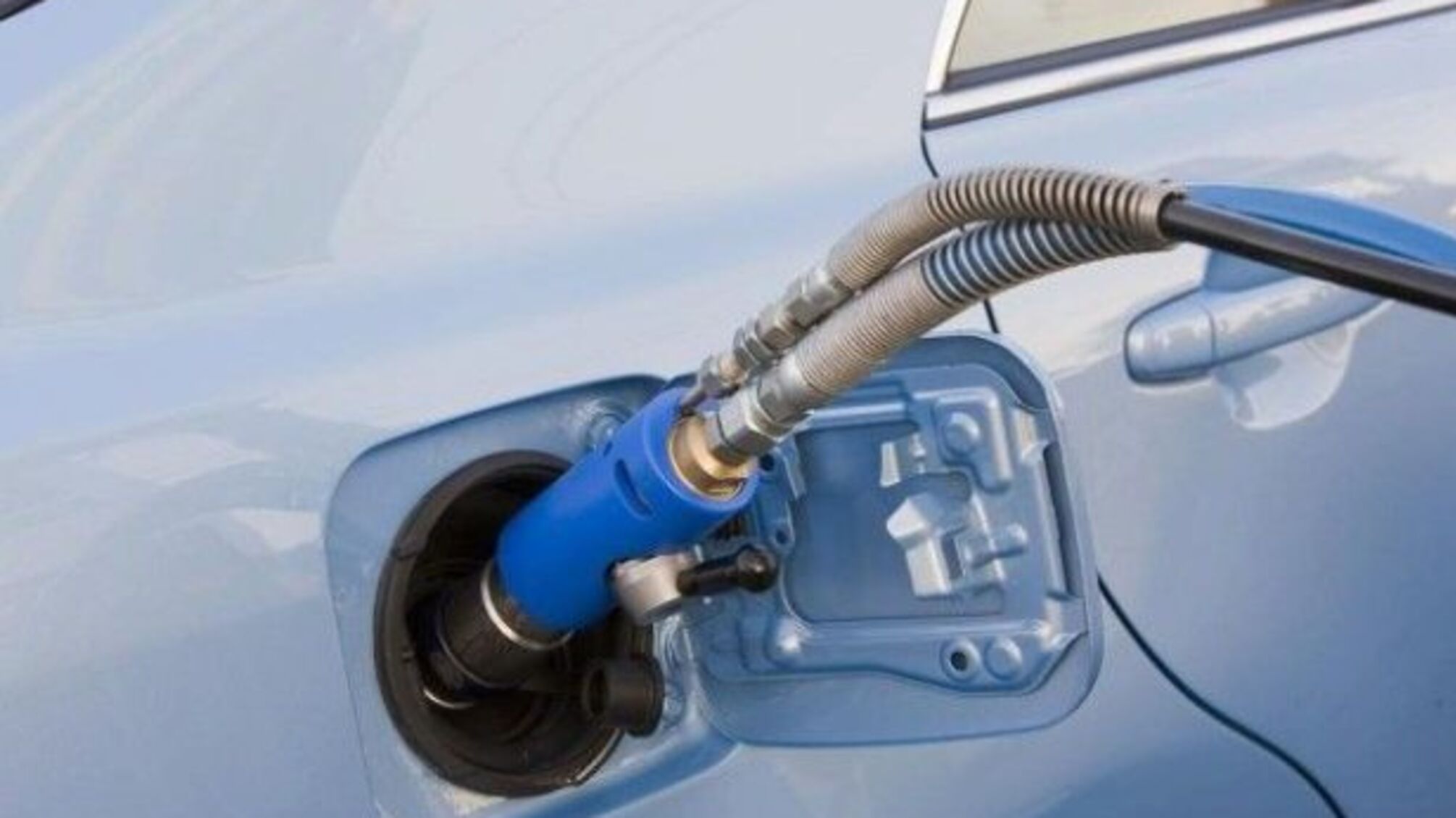 На Чернігівщині припинили діяльність нелегальних газових автозаправних станцій