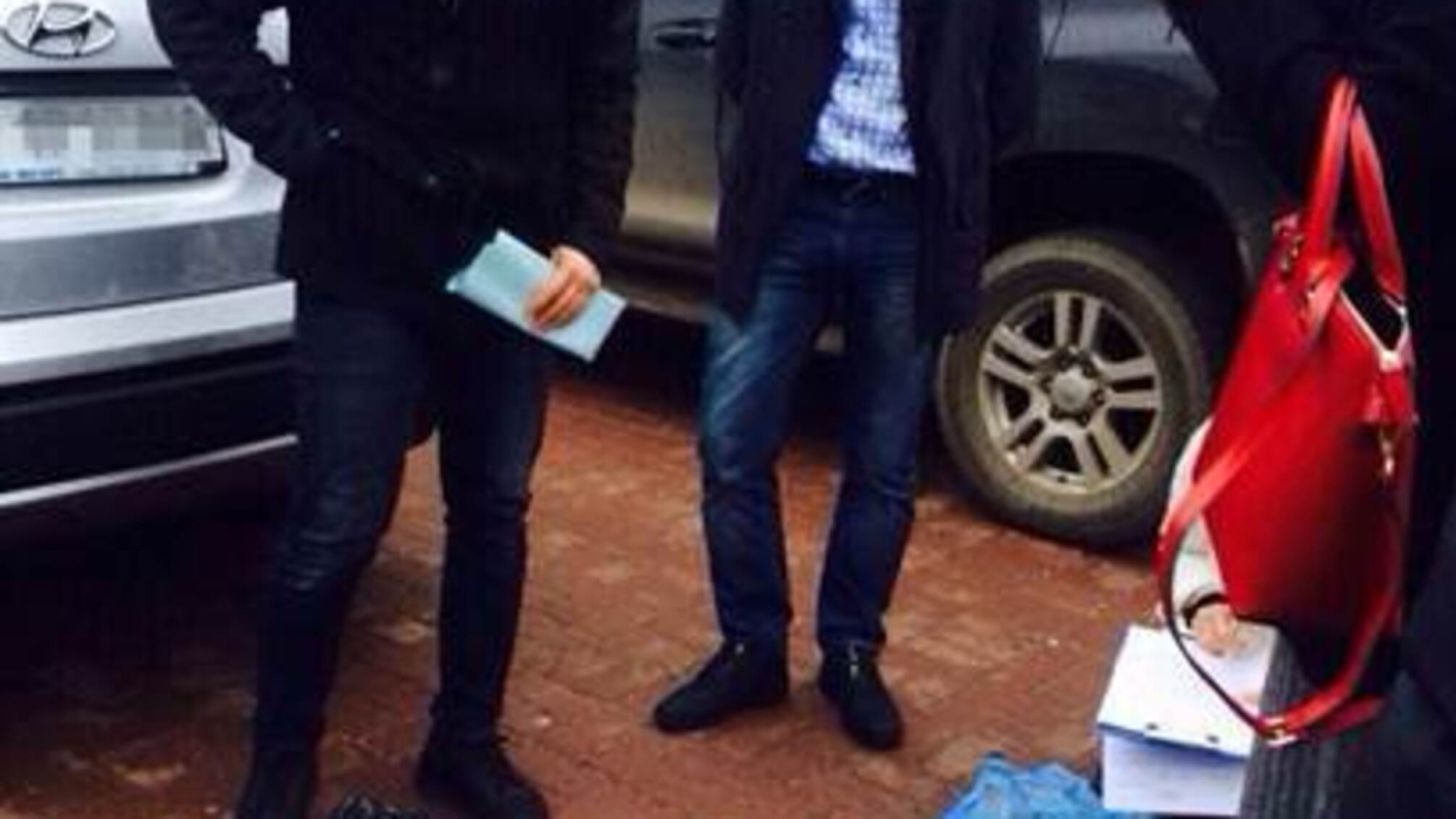 У Києві СБУ затримала на хабарі державного реєстратора