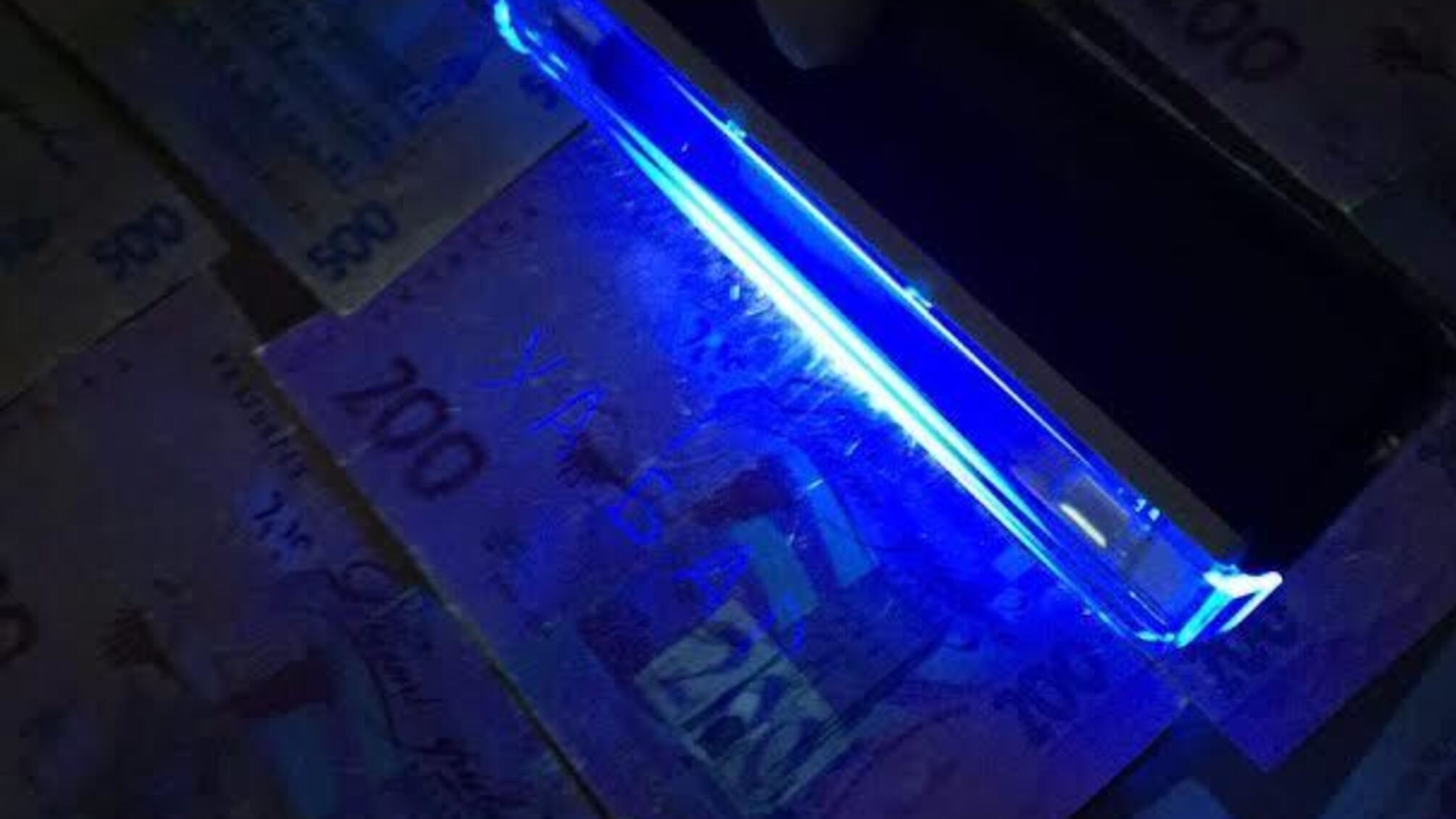 Посадовець на Донеччині систематично вимагав хабарі