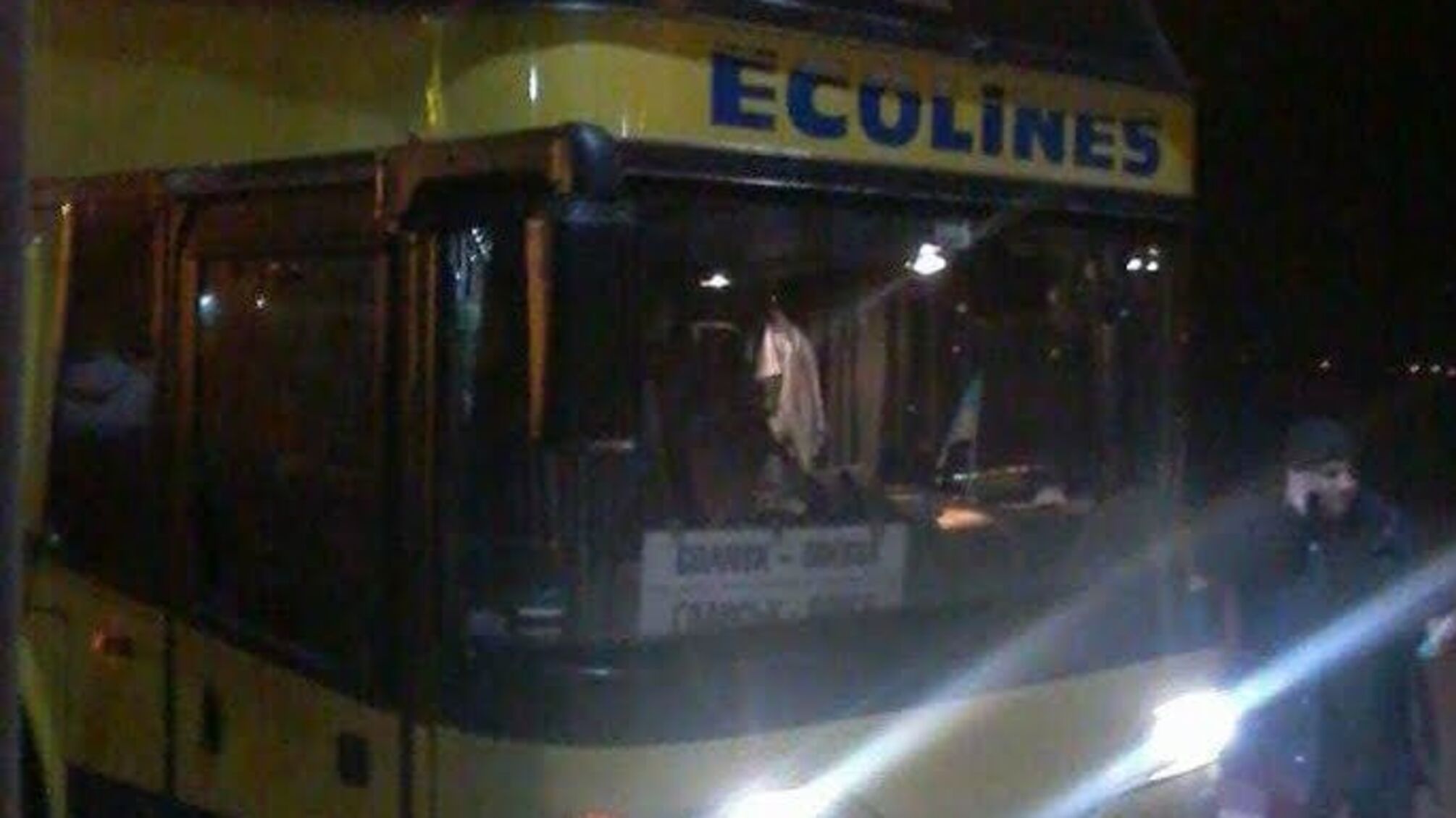П’яні водії міжнародного автобуса у Львові намагались дати хабар поліцейським