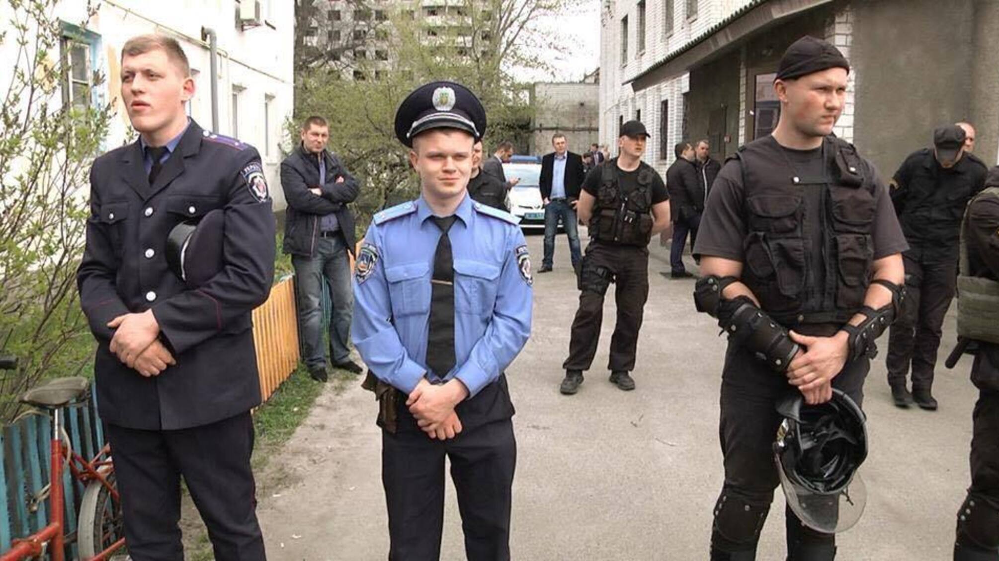 Поліція провела обшук у квартирі секретаря ради та у будівлі селищної ради Коцюбинського