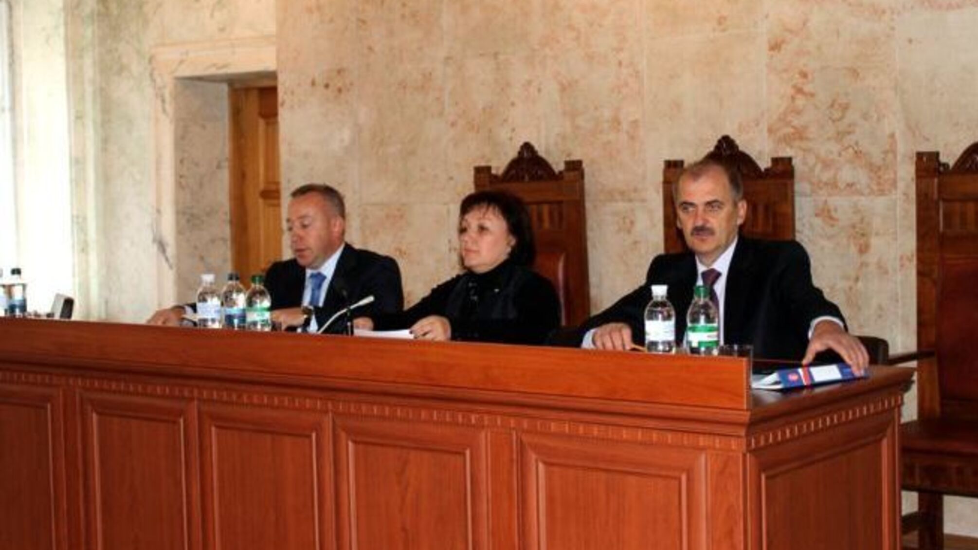 Суддя Вищого спецсуду приховує нерухомість і доходи сім'ї