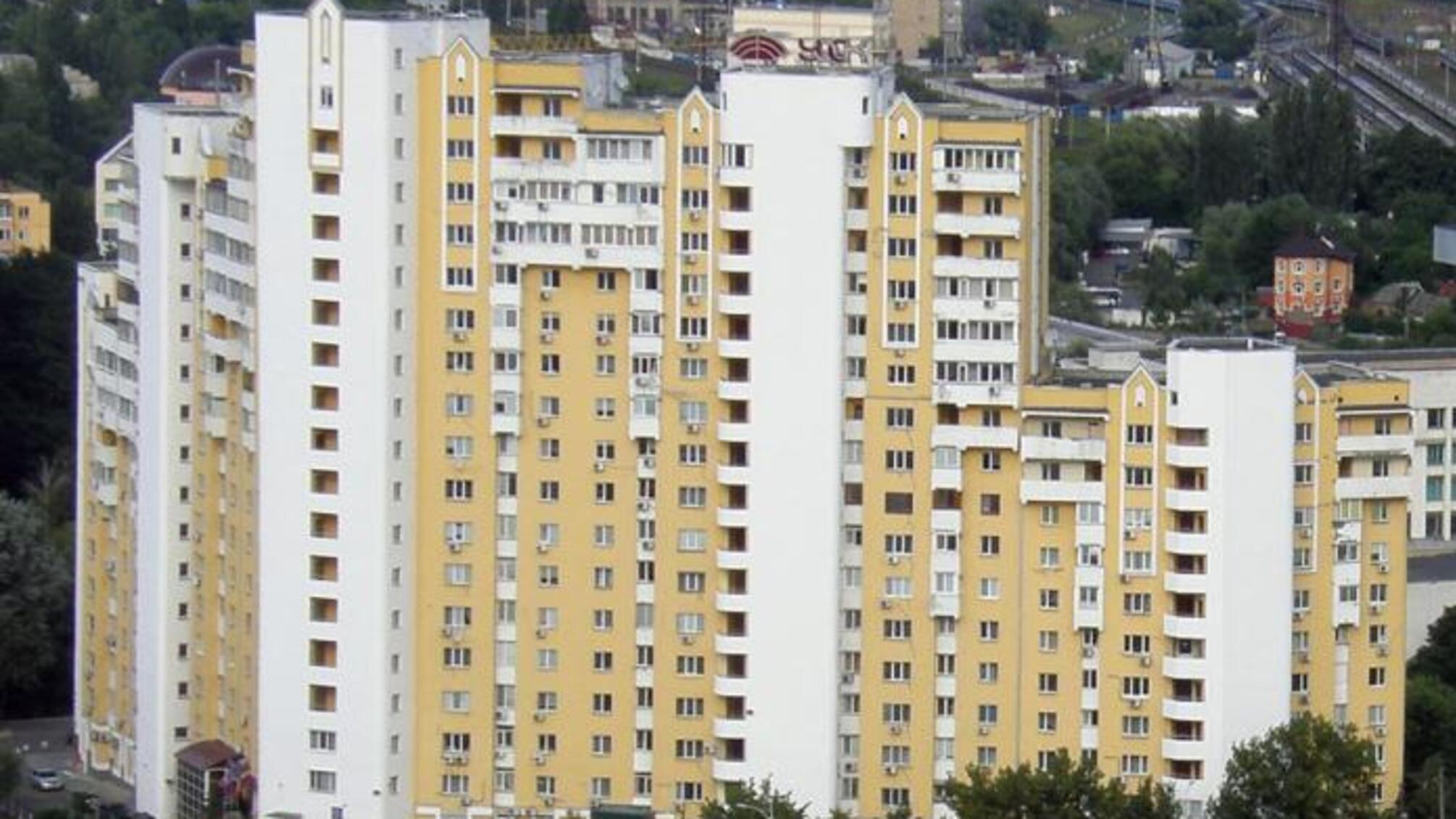 У столиці тривають 'комунальні війни' між ОСББ та приватними ЖЕКами