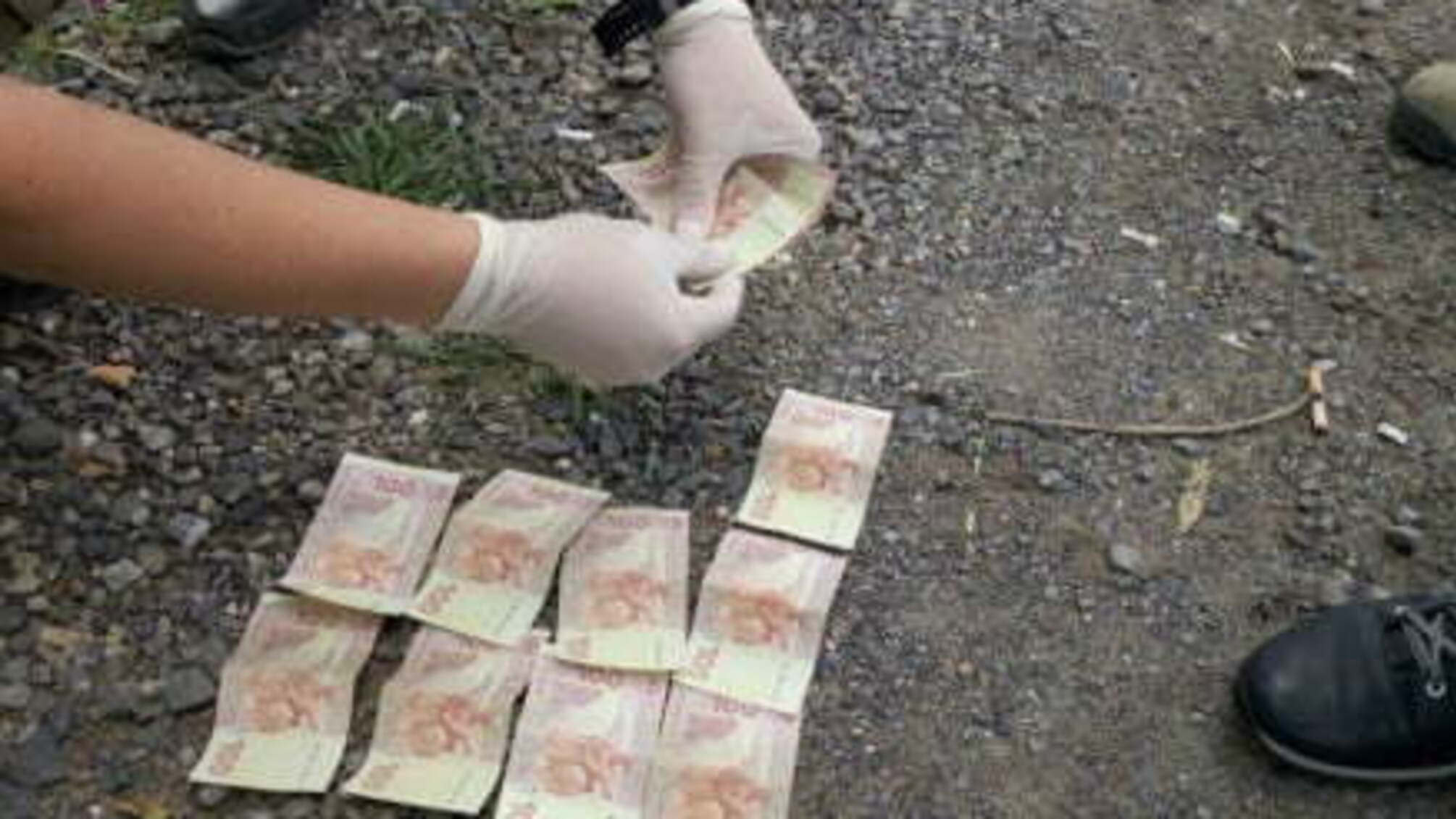 Старший оперуповноважений спецпідрозділу 'Фантом' попався на хабарі