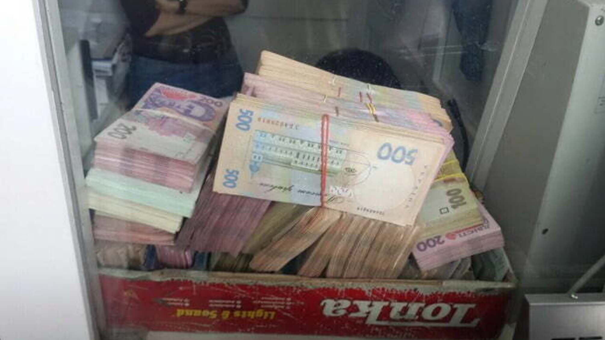 У столиці викрили мережу незаконних пунктів обміну валюти