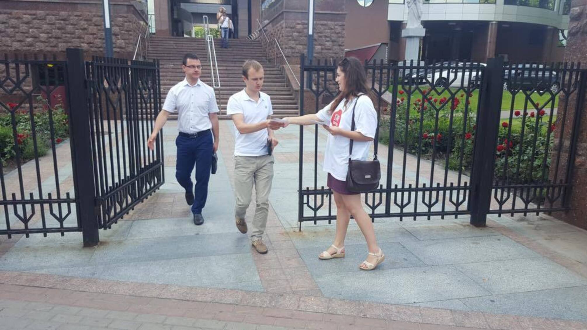 Активісти 'Стоп корупції' запросили містян відвідати громадську приймальню проекту