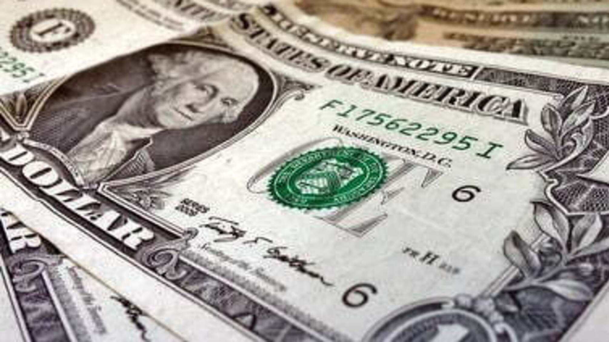 У столиці за хабарі судитимуть колишнього прокурора та його заступника