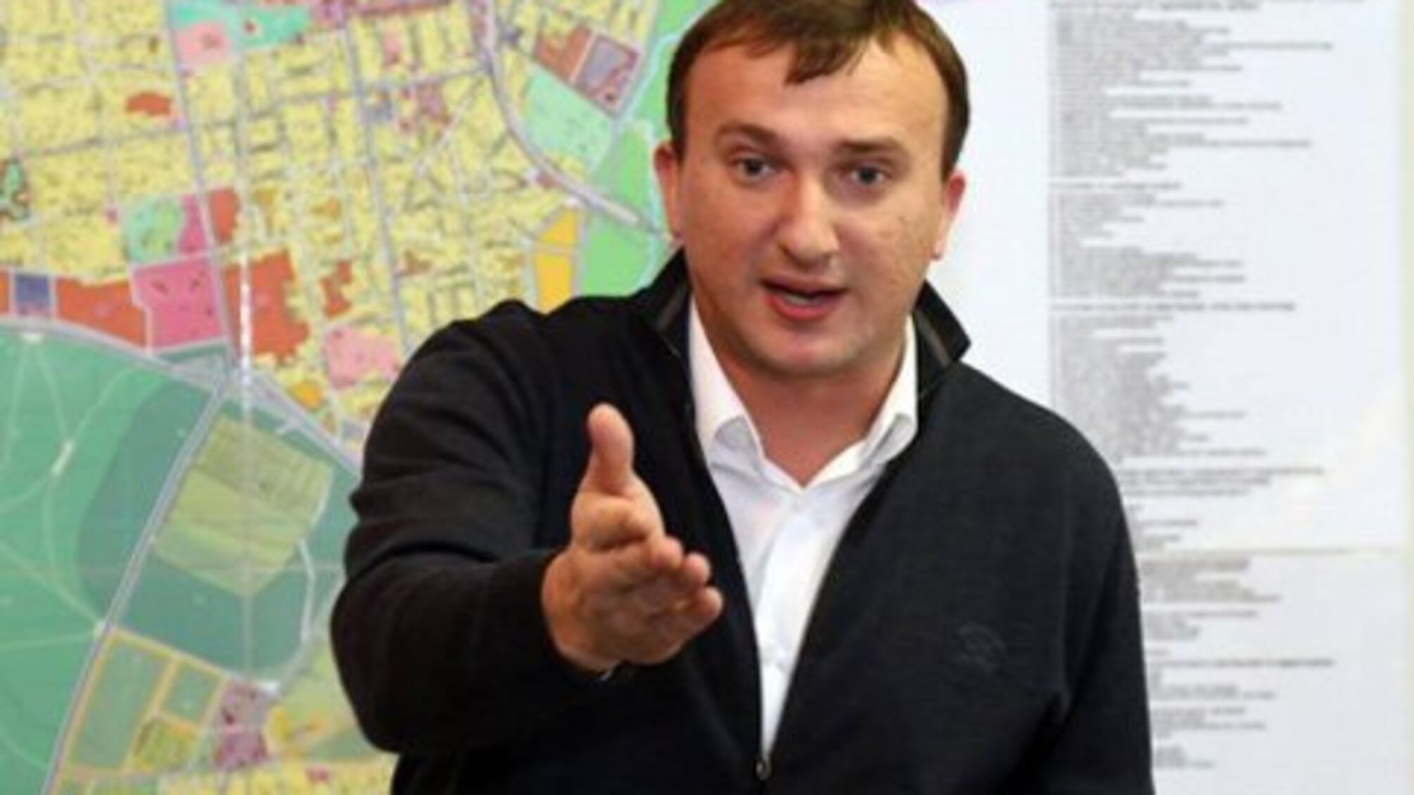 Мер Ірпеня каже, що не втікав з України, інформацію про арешт йому 'злили'