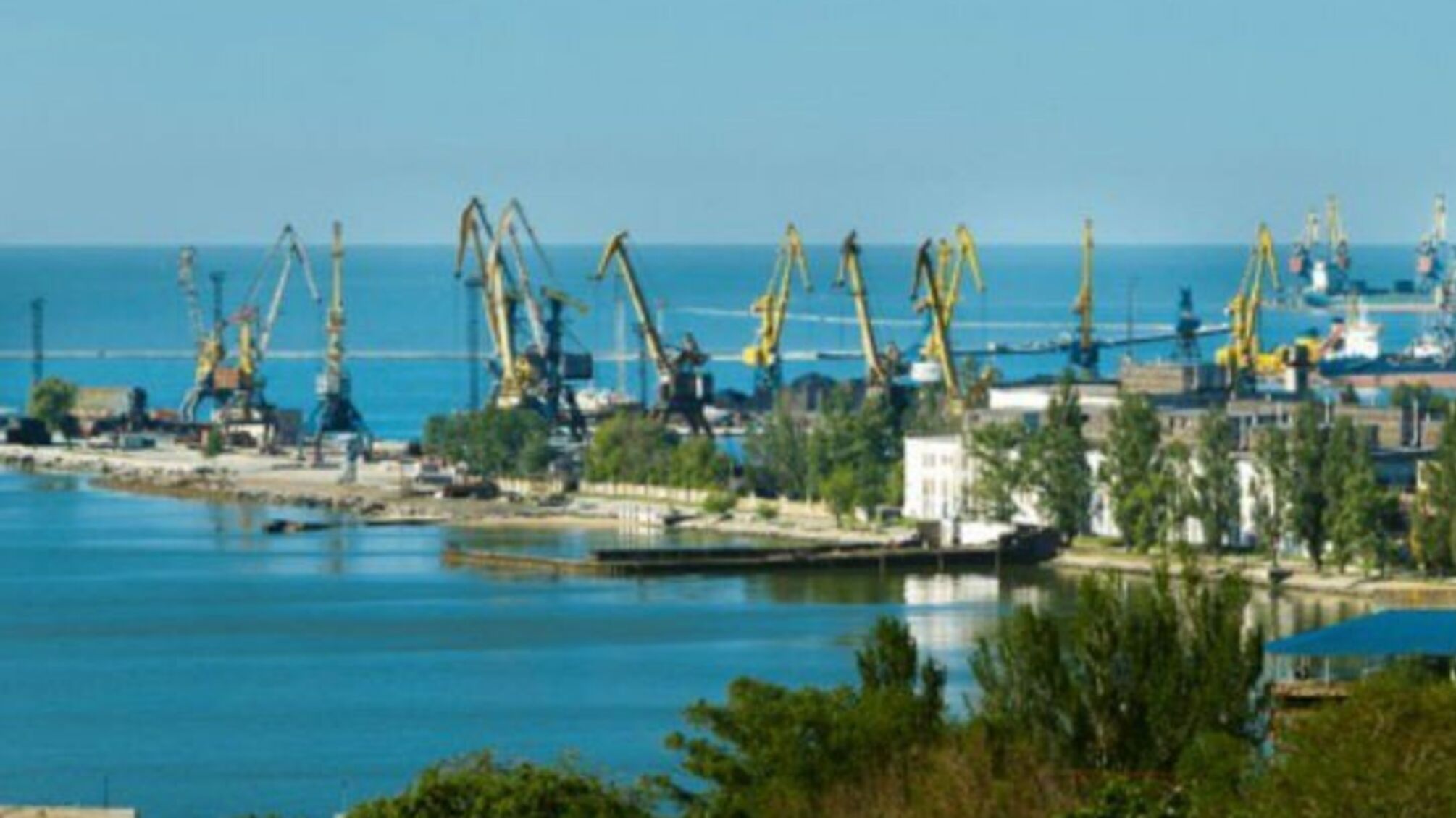 Мільярд прибутку з адміністрації морпорту витратили не за призначенням